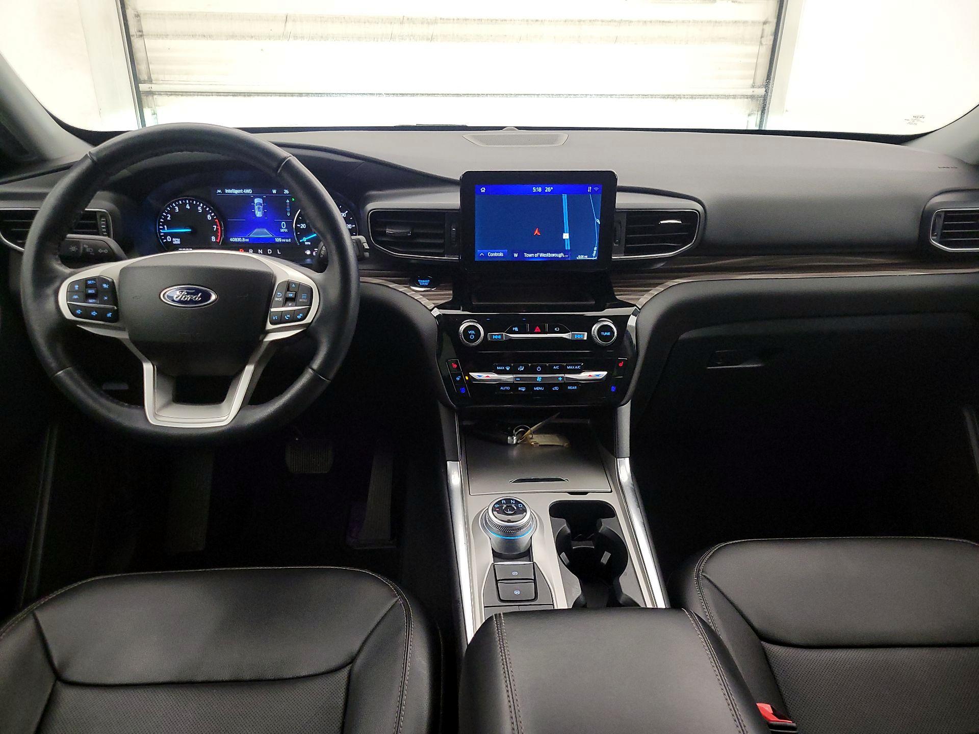 Thumbnail: 2023 Ford Explorer - 9