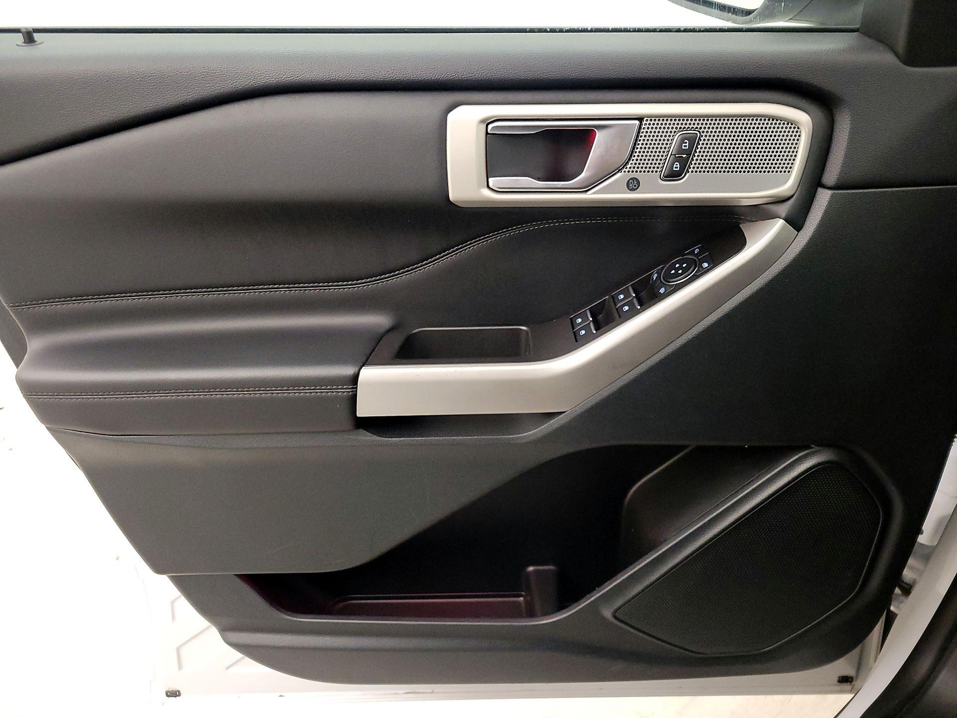 Thumbnail: 2023 Ford Explorer - 12