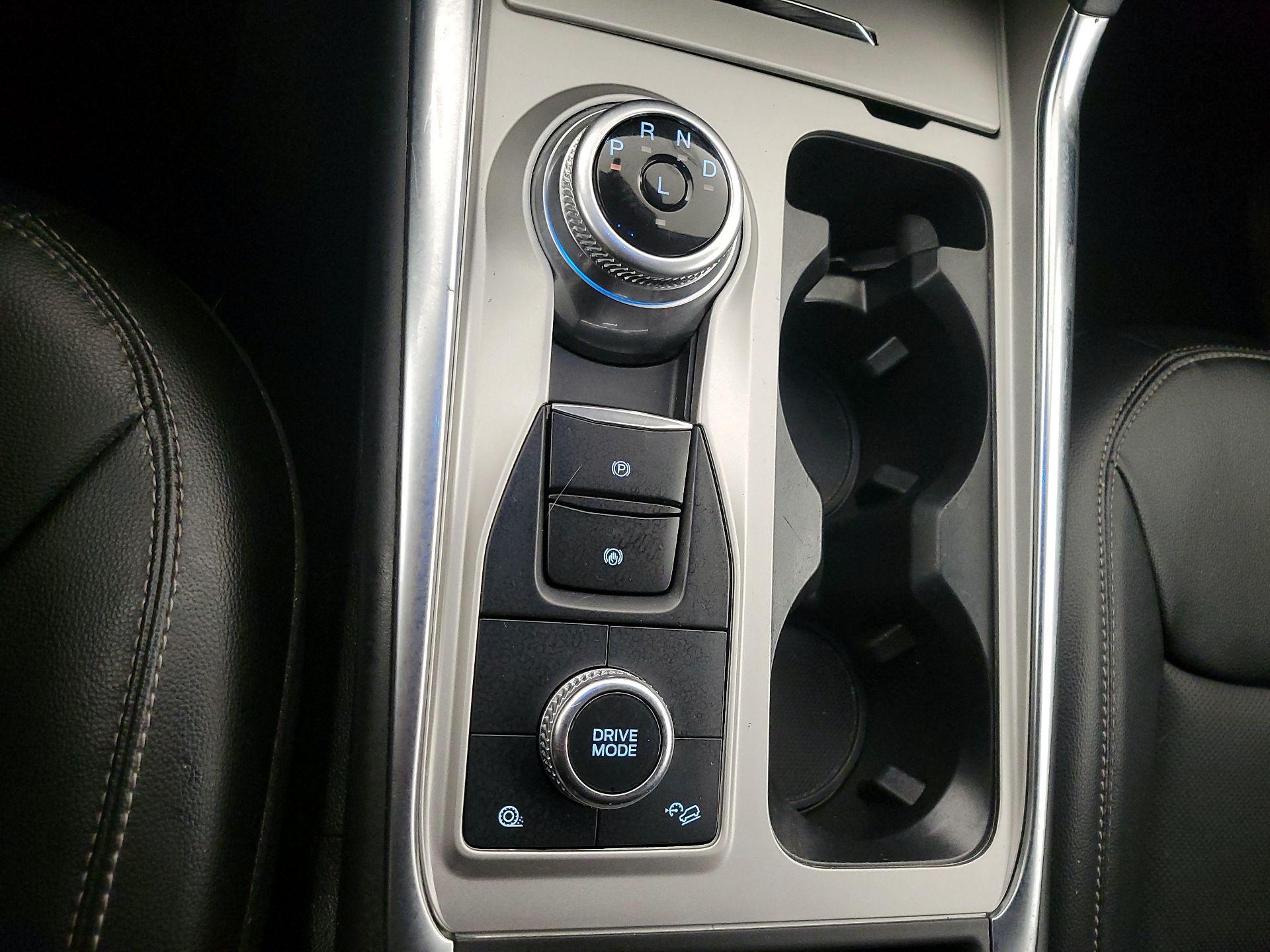 Thumbnail: 2023 Ford Explorer - 18