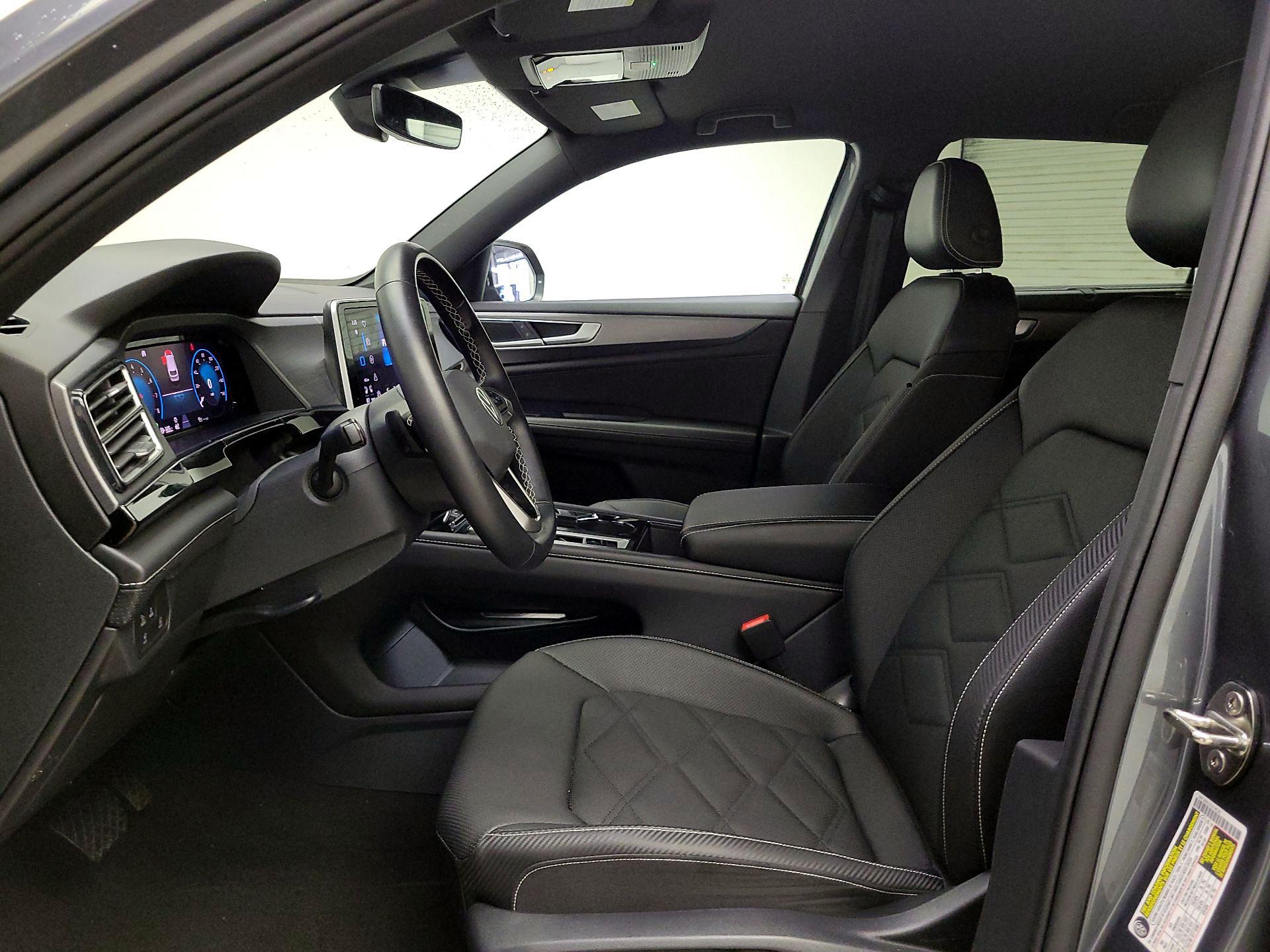 Thumbnail: 2025 Volkswagen Atlas - 11