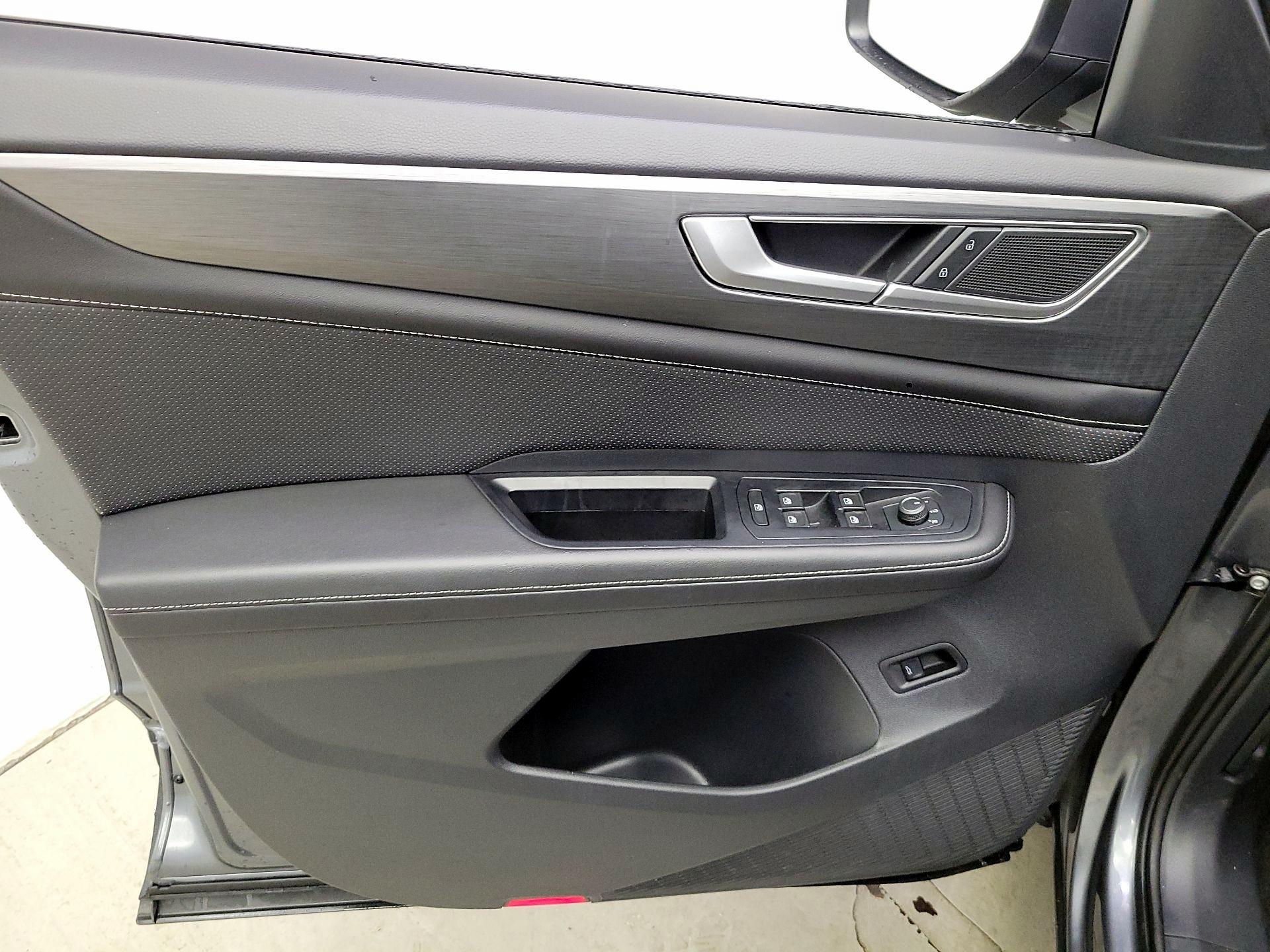 Thumbnail: 2025 Volkswagen Atlas - 12