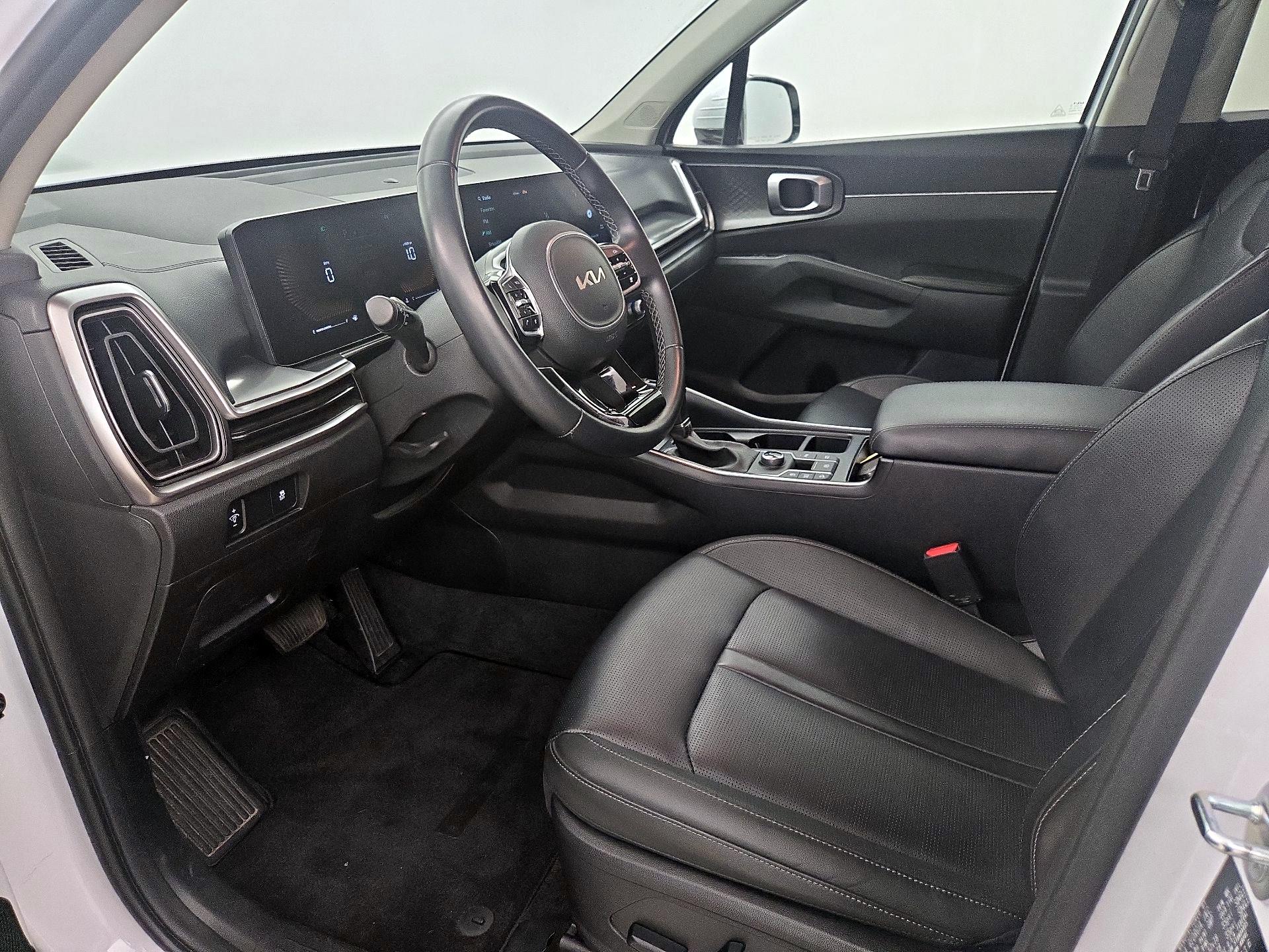 Thumbnail: 2024 Kia Sorento - 11