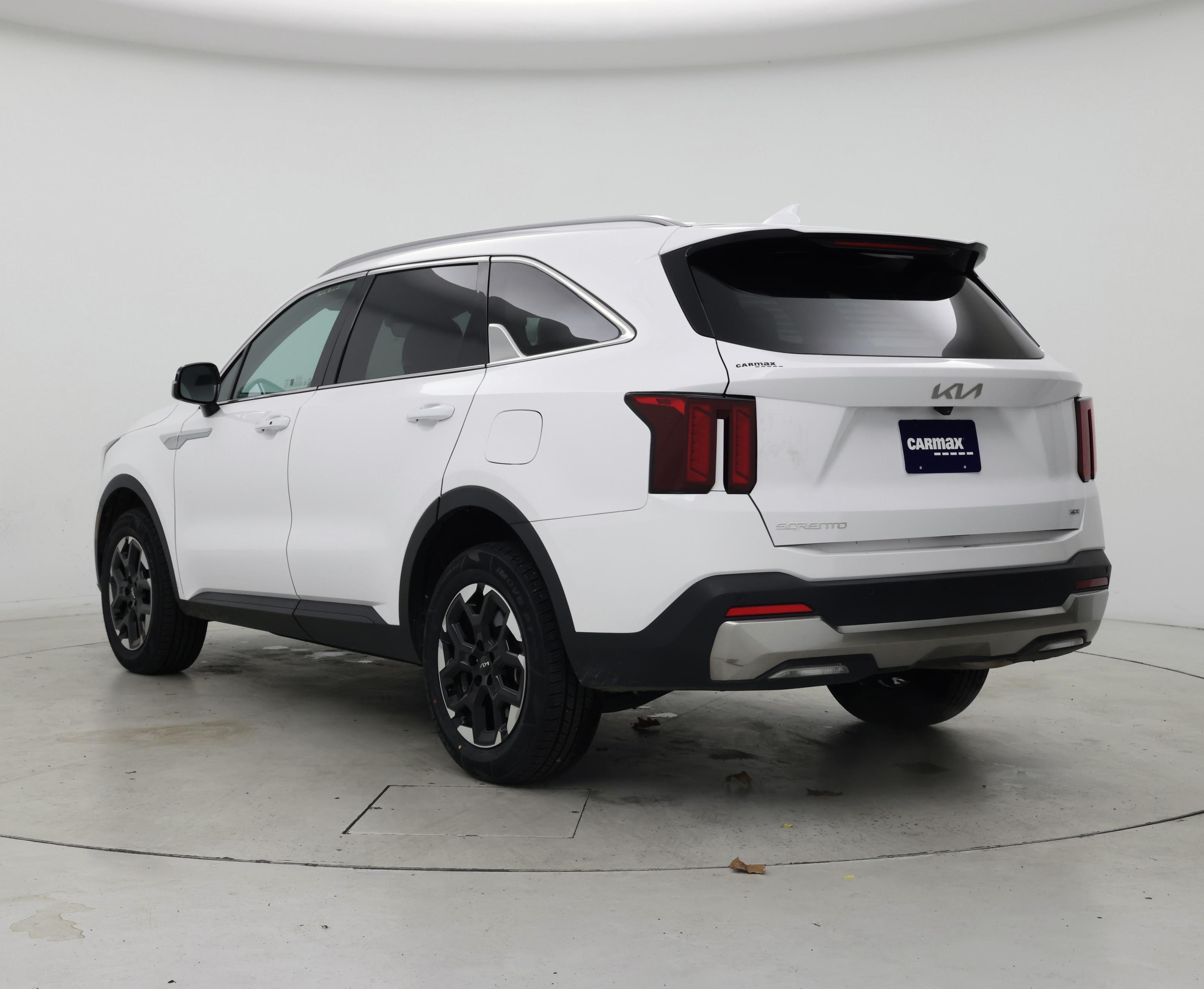 Thumbnail: 2024 Kia Sorento - 2