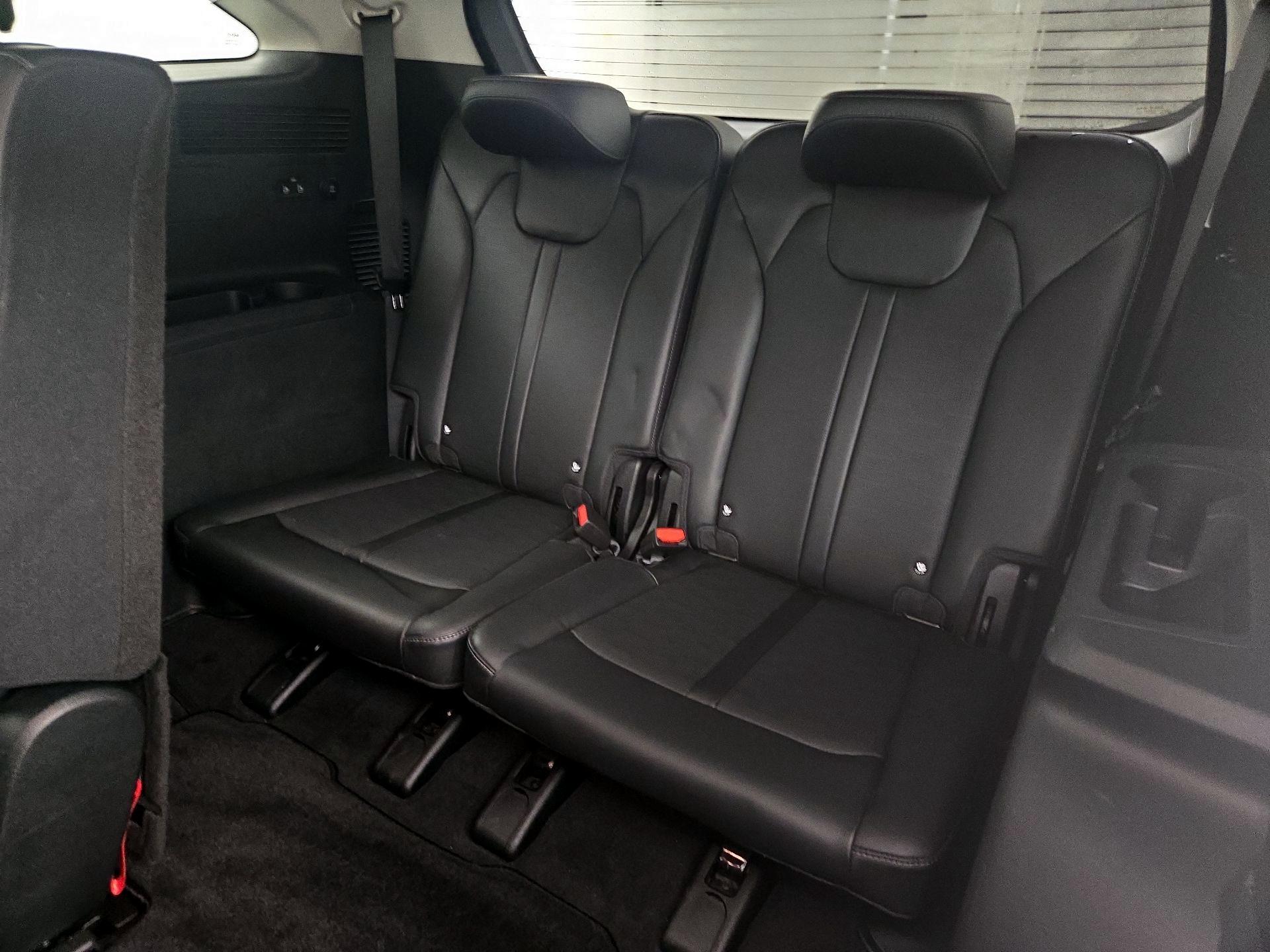 Thumbnail: 2024 Kia Sorento - 20