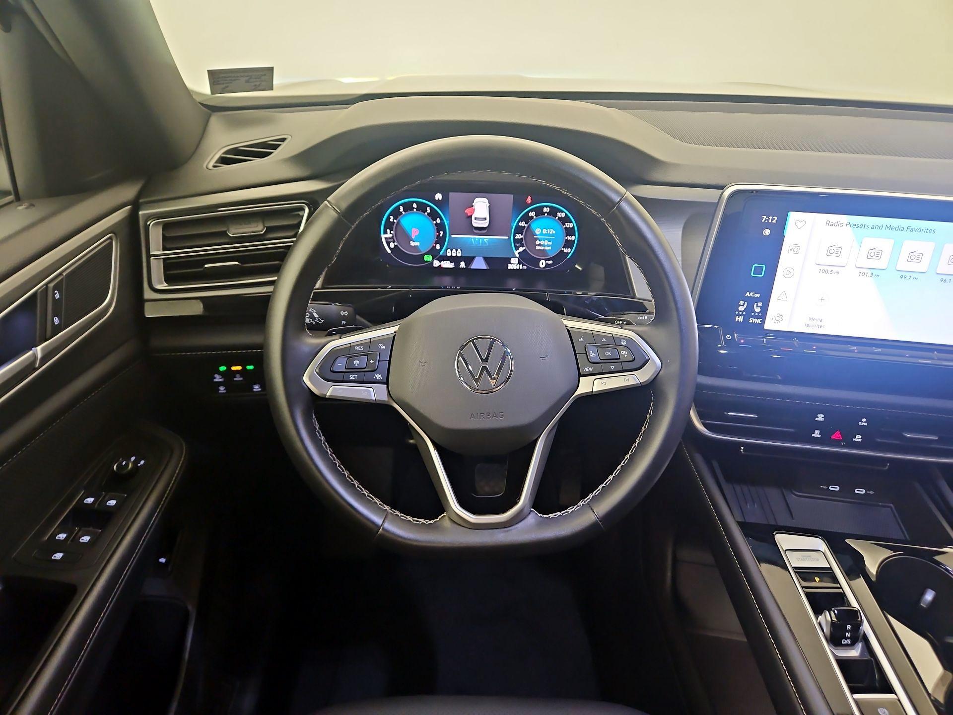 Thumbnail: 2025 Volkswagen Atlas - 10