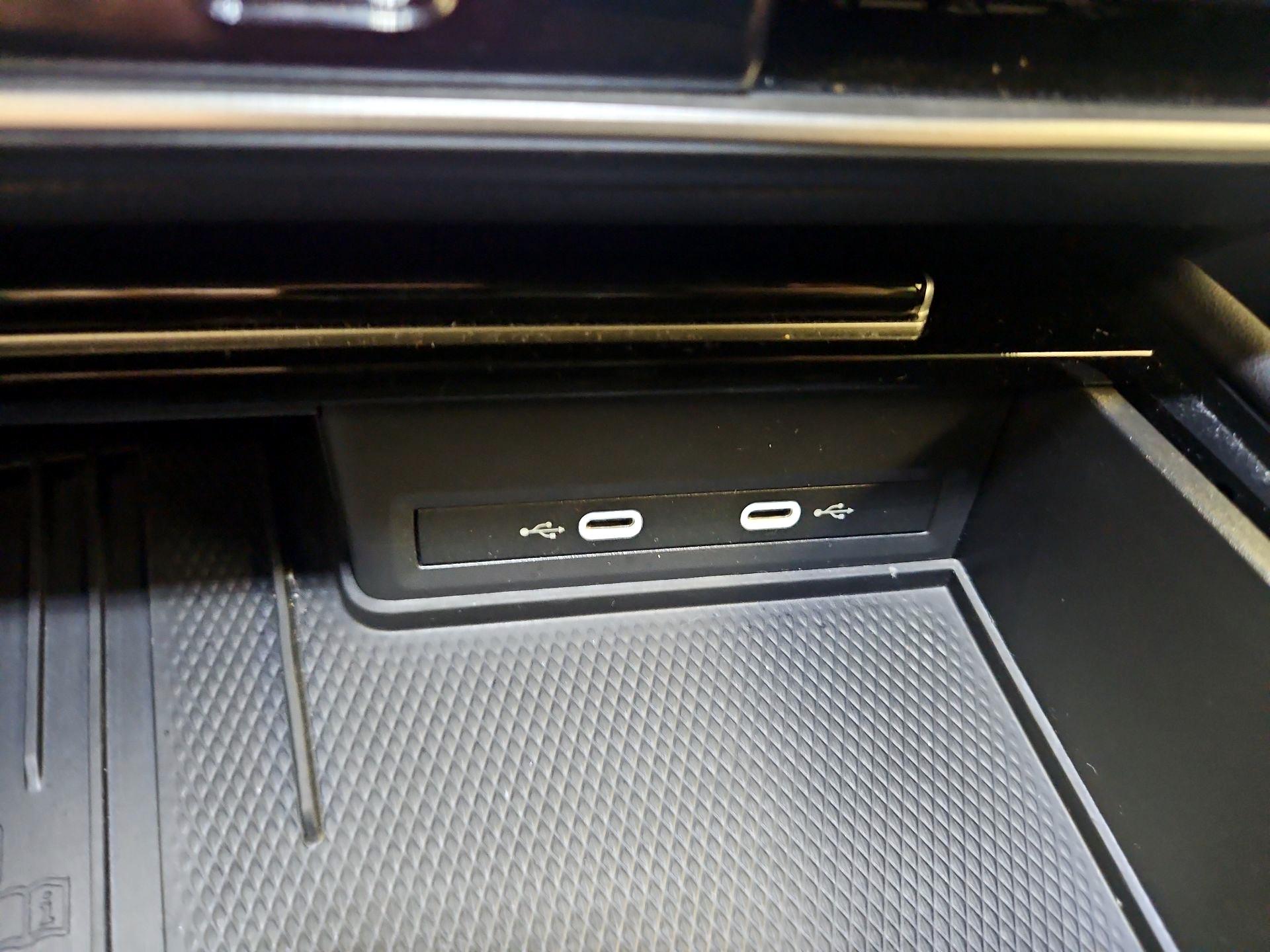 Thumbnail: 2025 Volkswagen Atlas - 18