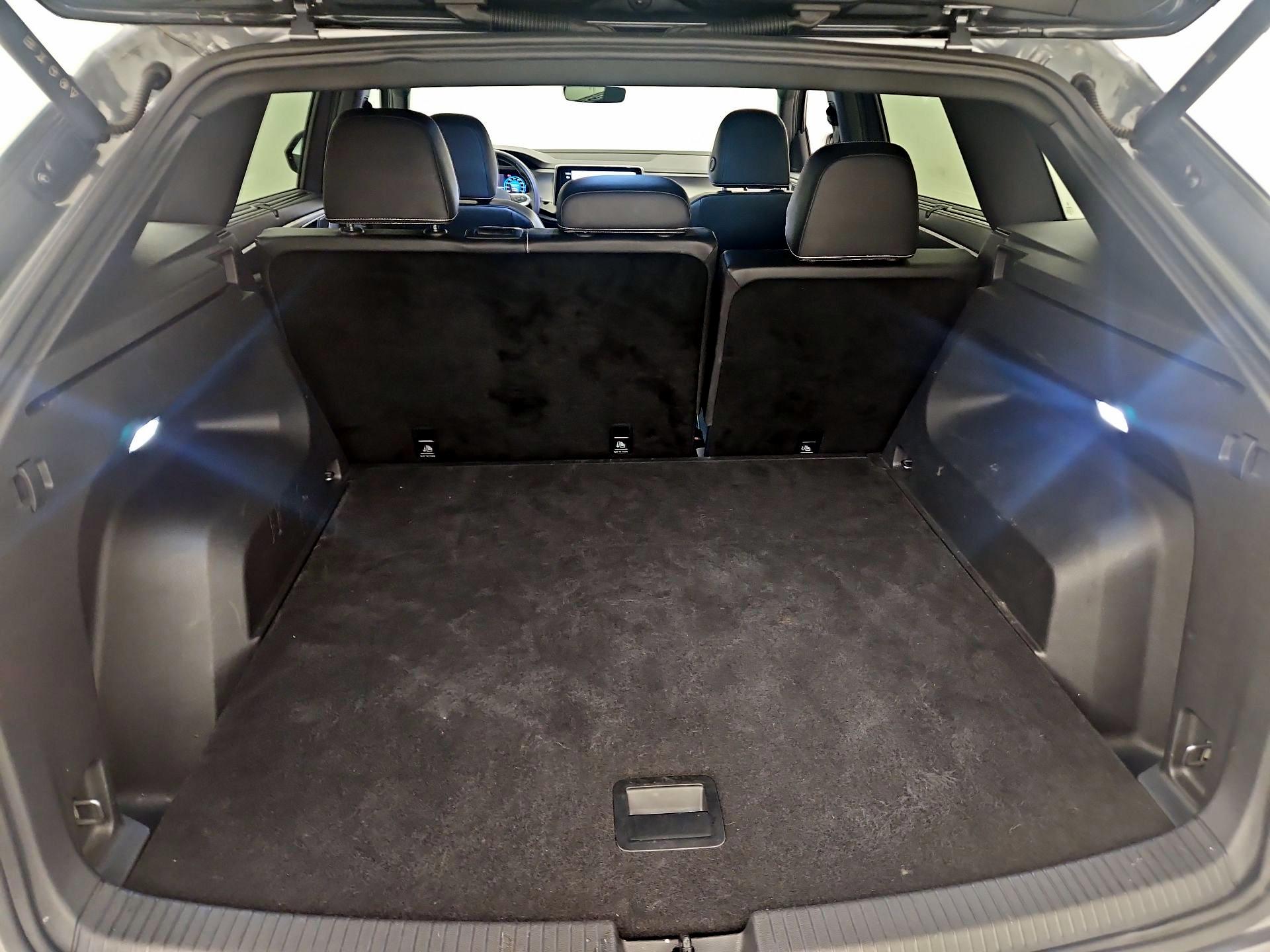 Thumbnail: 2025 Volkswagen Atlas - 20