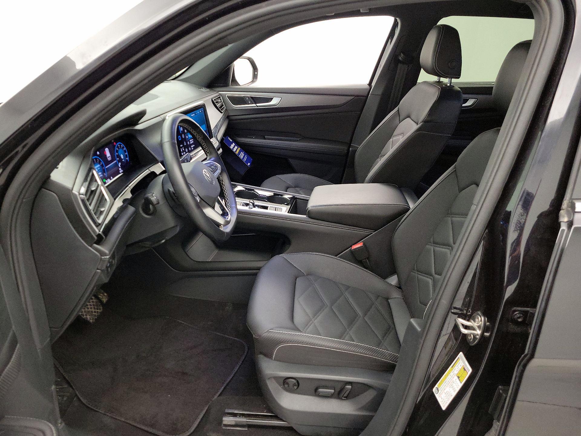 Thumbnail: 2025 Volkswagen Atlas - 11