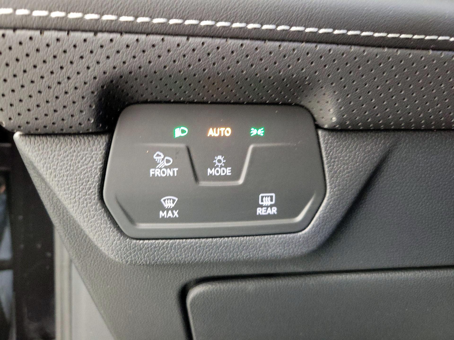 Thumbnail: 2025 Volkswagen Atlas - 13