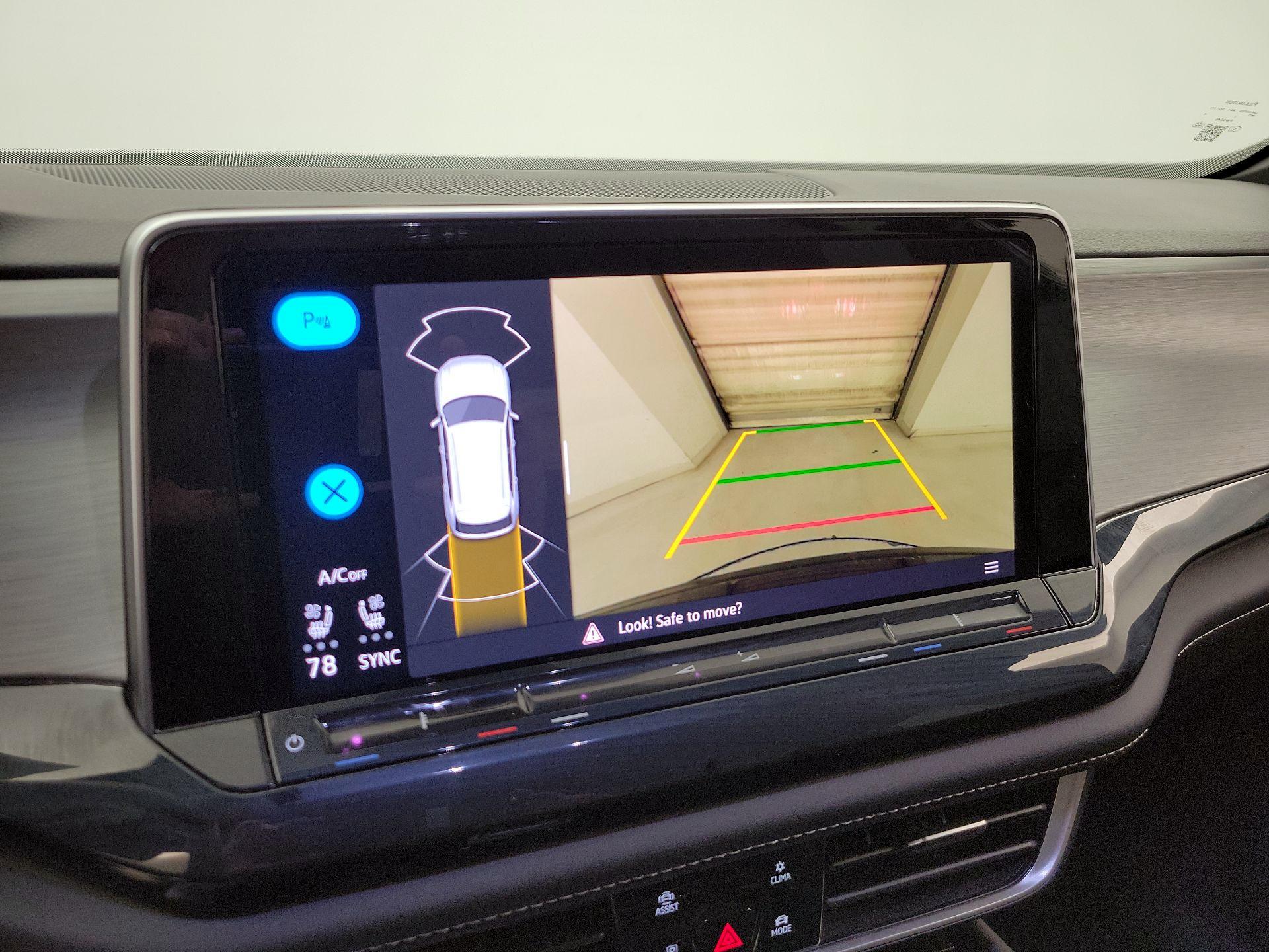 Thumbnail: 2025 Volkswagen Atlas - 14