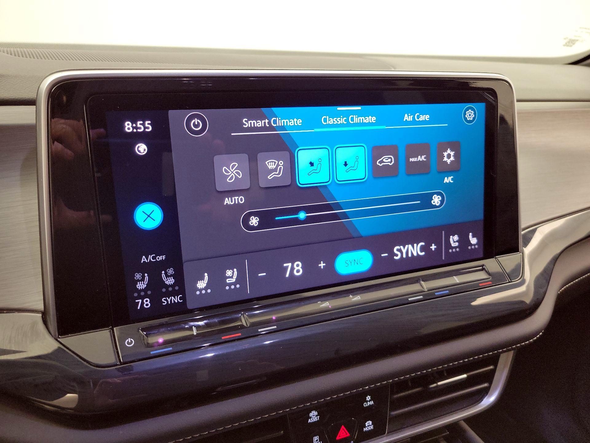 Thumbnail: 2025 Volkswagen Atlas - 16