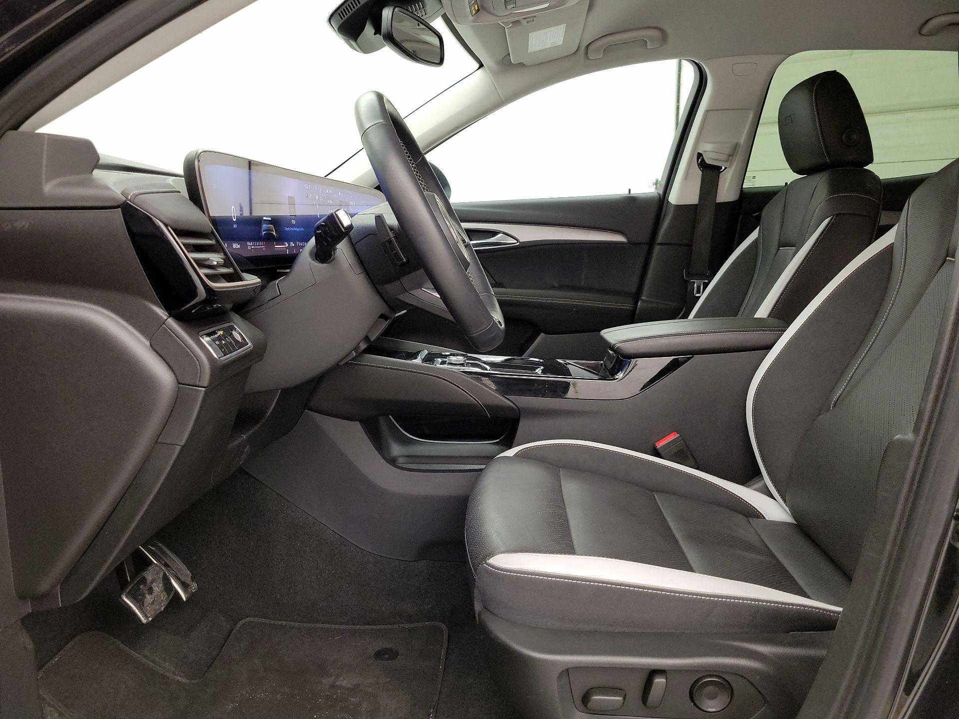 Thumbnail: 2024 Buick Envision - 11