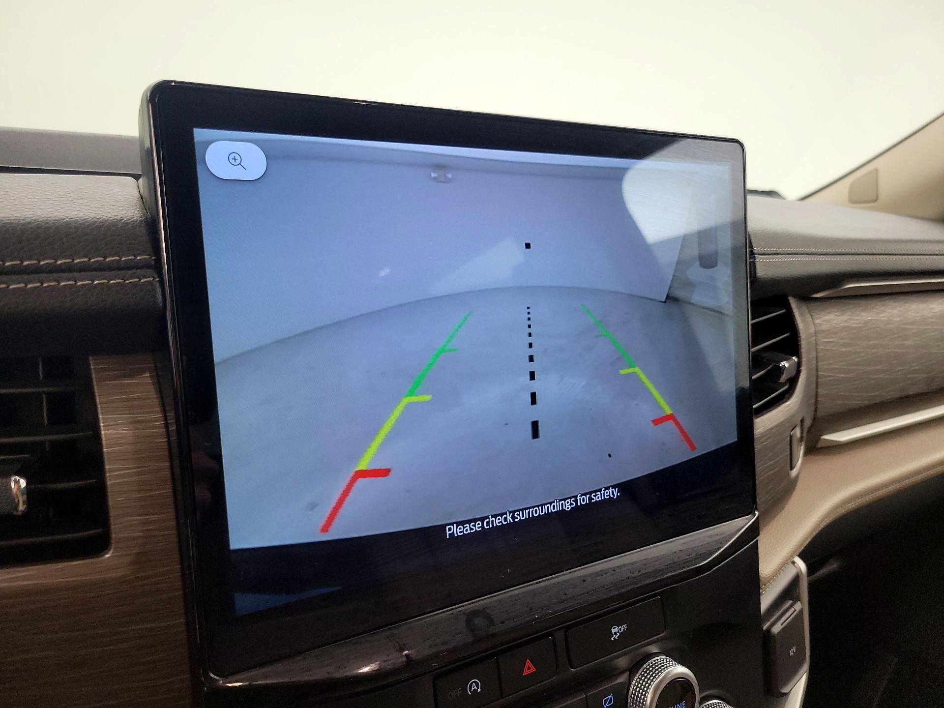 Thumbnail: 2024 Ford Expedition - 15