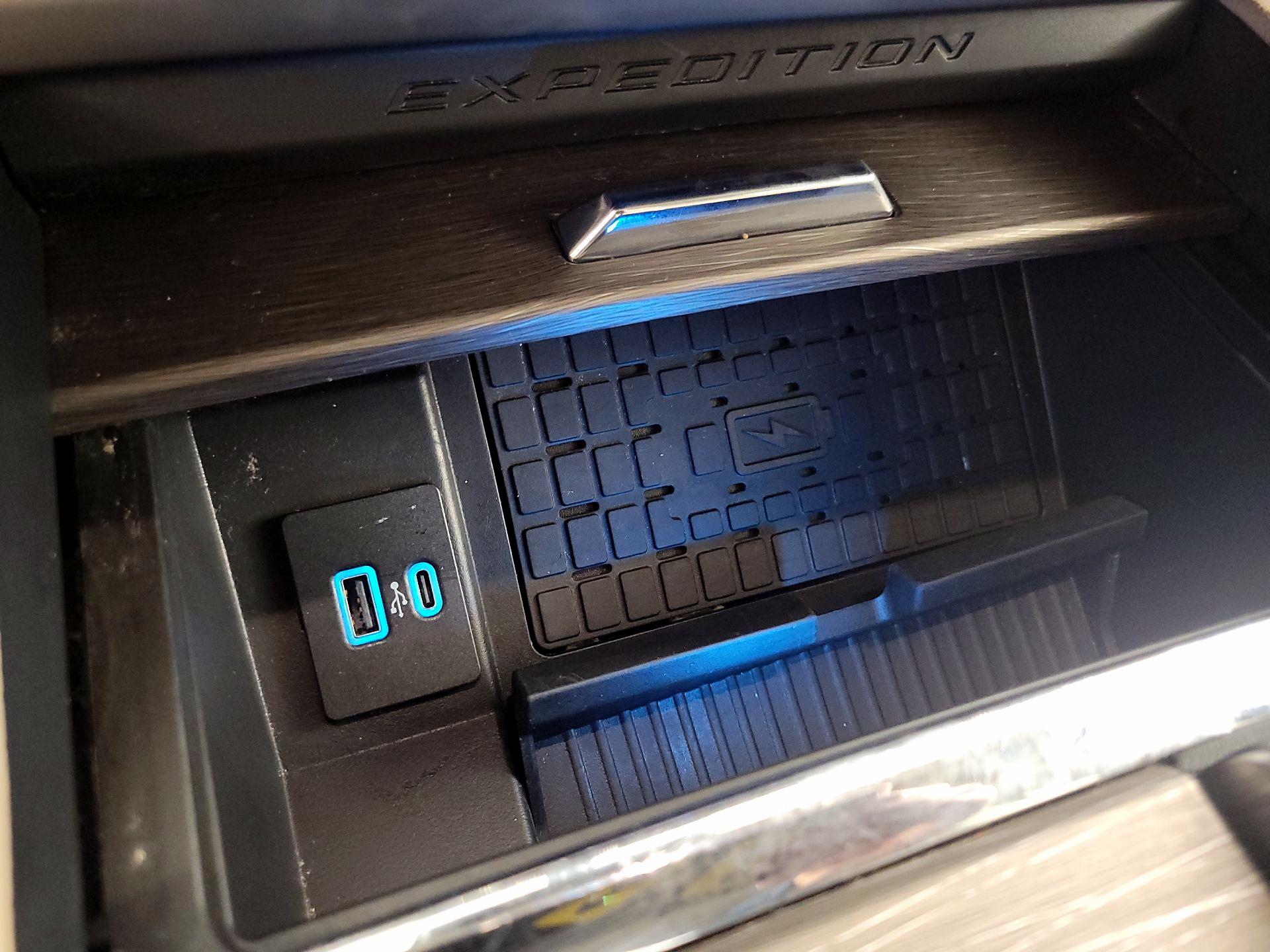 Thumbnail: 2024 Ford Expedition - 19