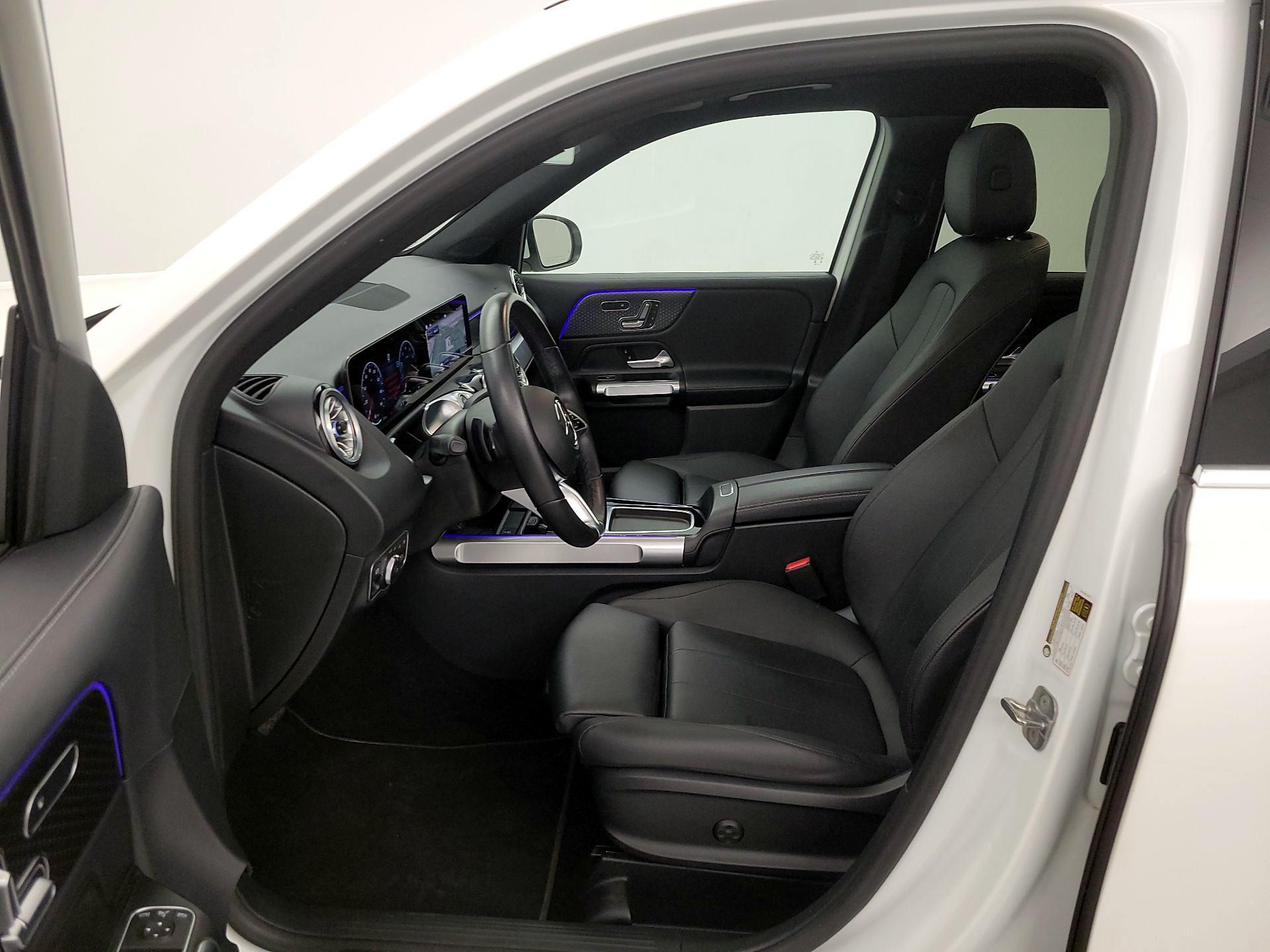 Thumbnail: 2024 Mercedes-Benz GLB - 11