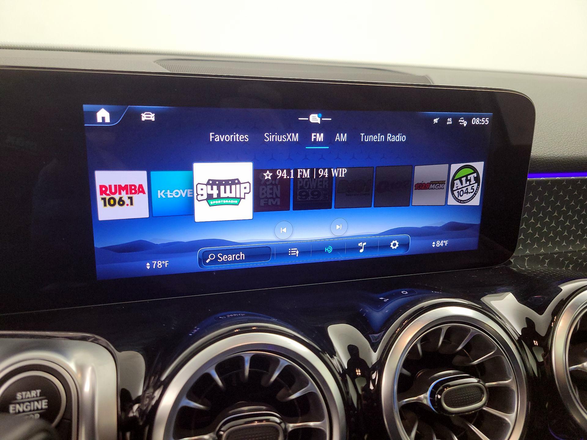 Thumbnail: 2024 Mercedes-Benz GLB - 16