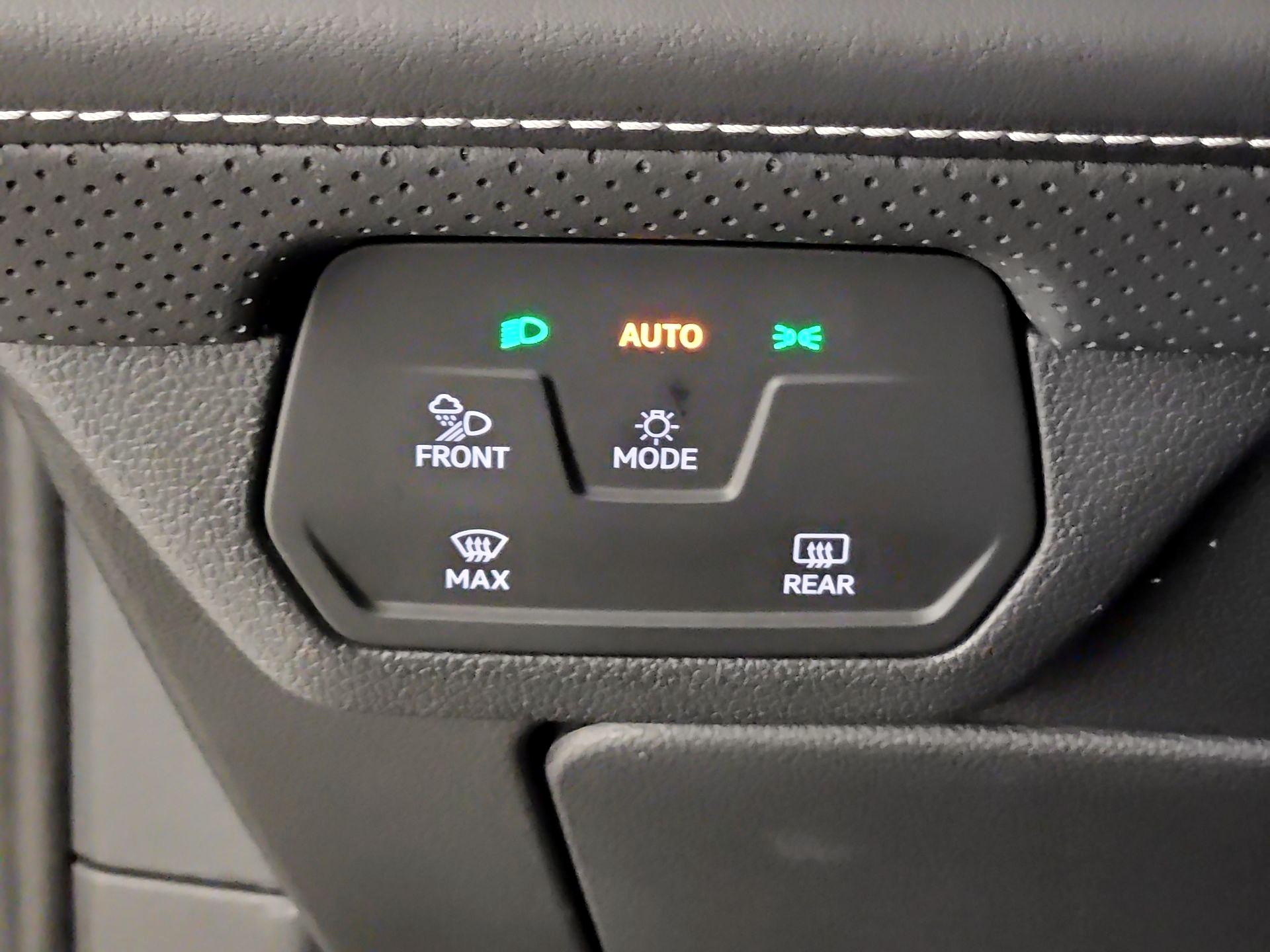 Thumbnail: 2025 Volkswagen Atlas - 13