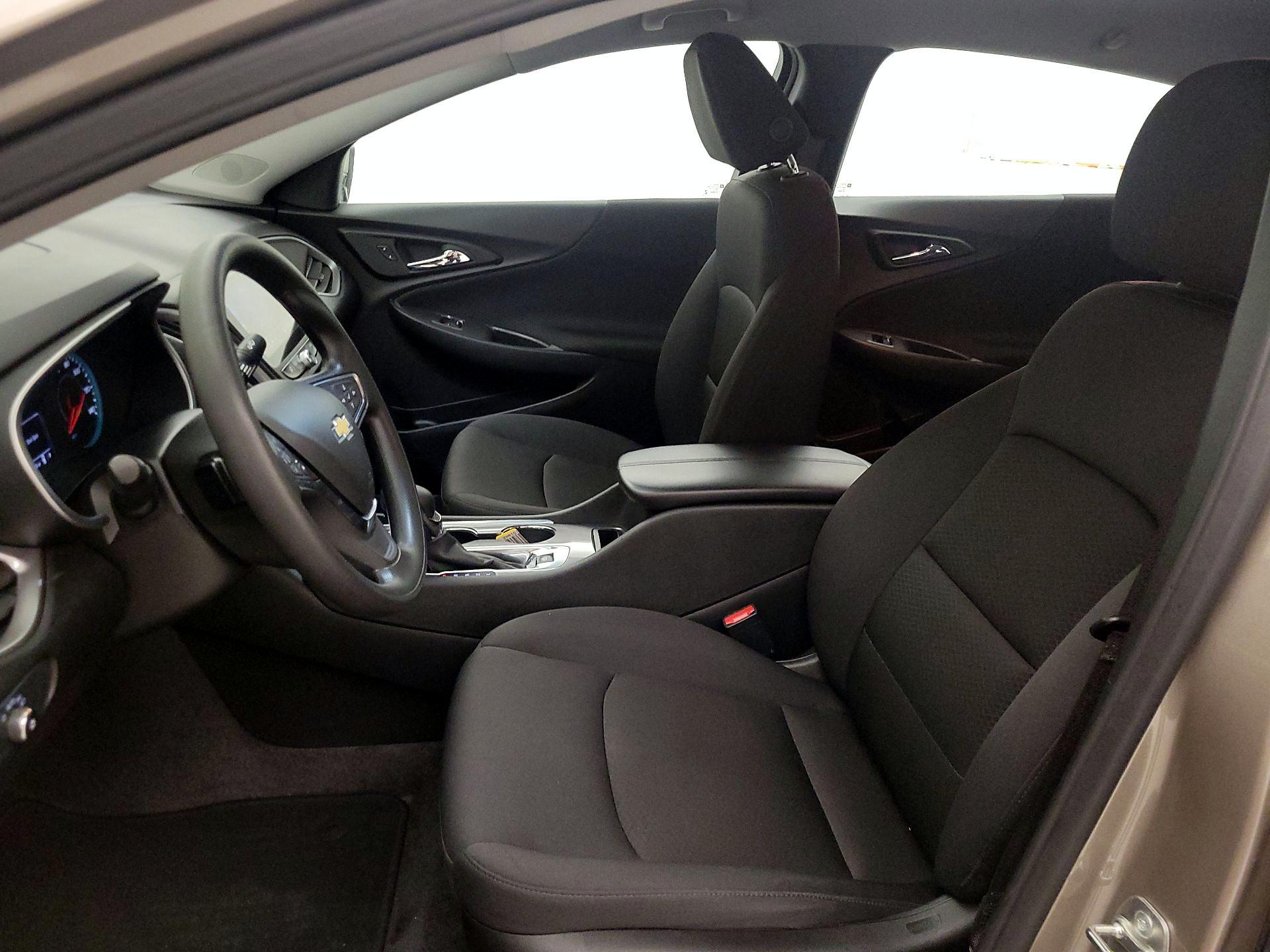 Thumbnail: 2024 Chevrolet Malibu - 11