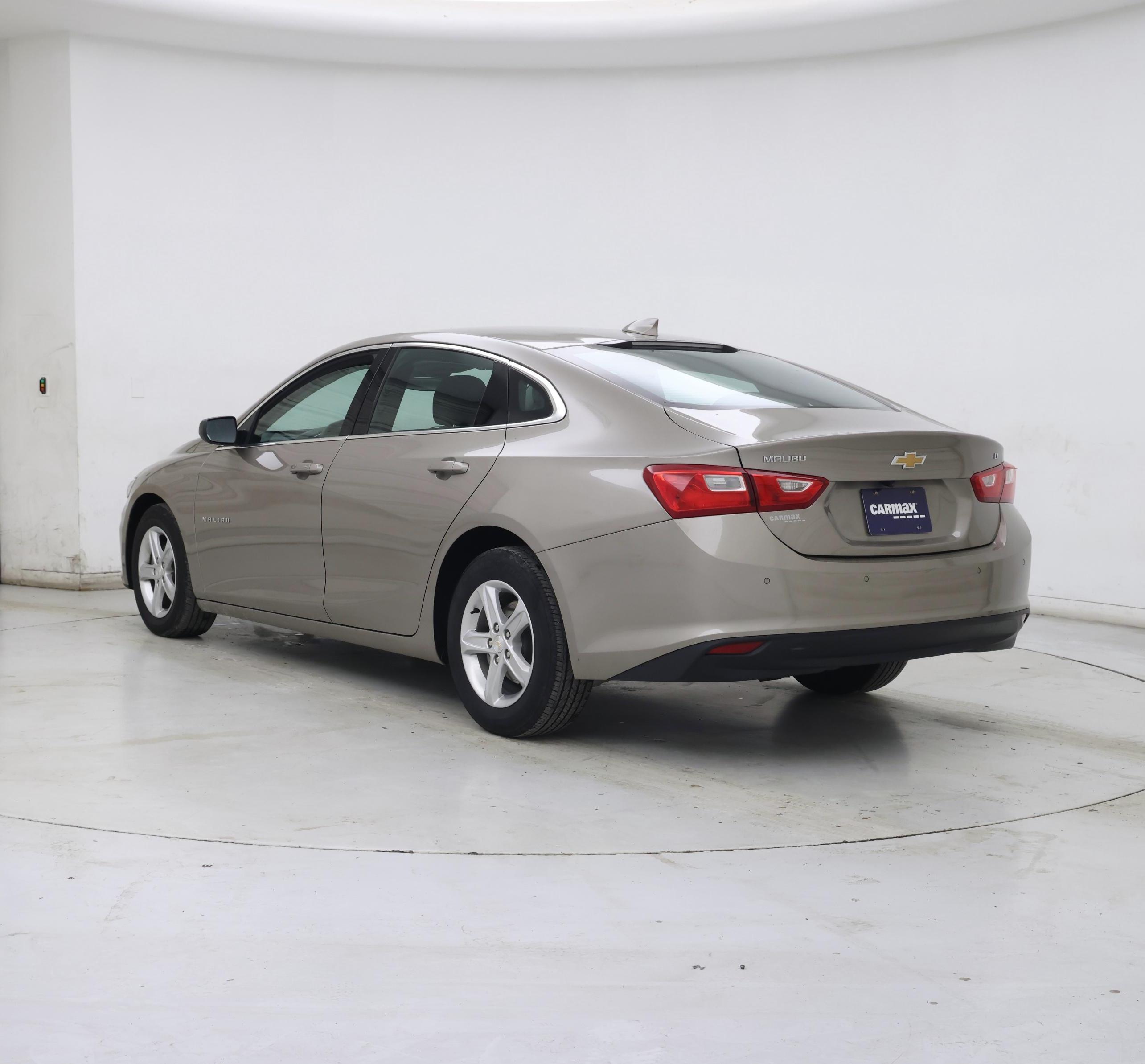 Thumbnail: 2024 Chevrolet Malibu - 2