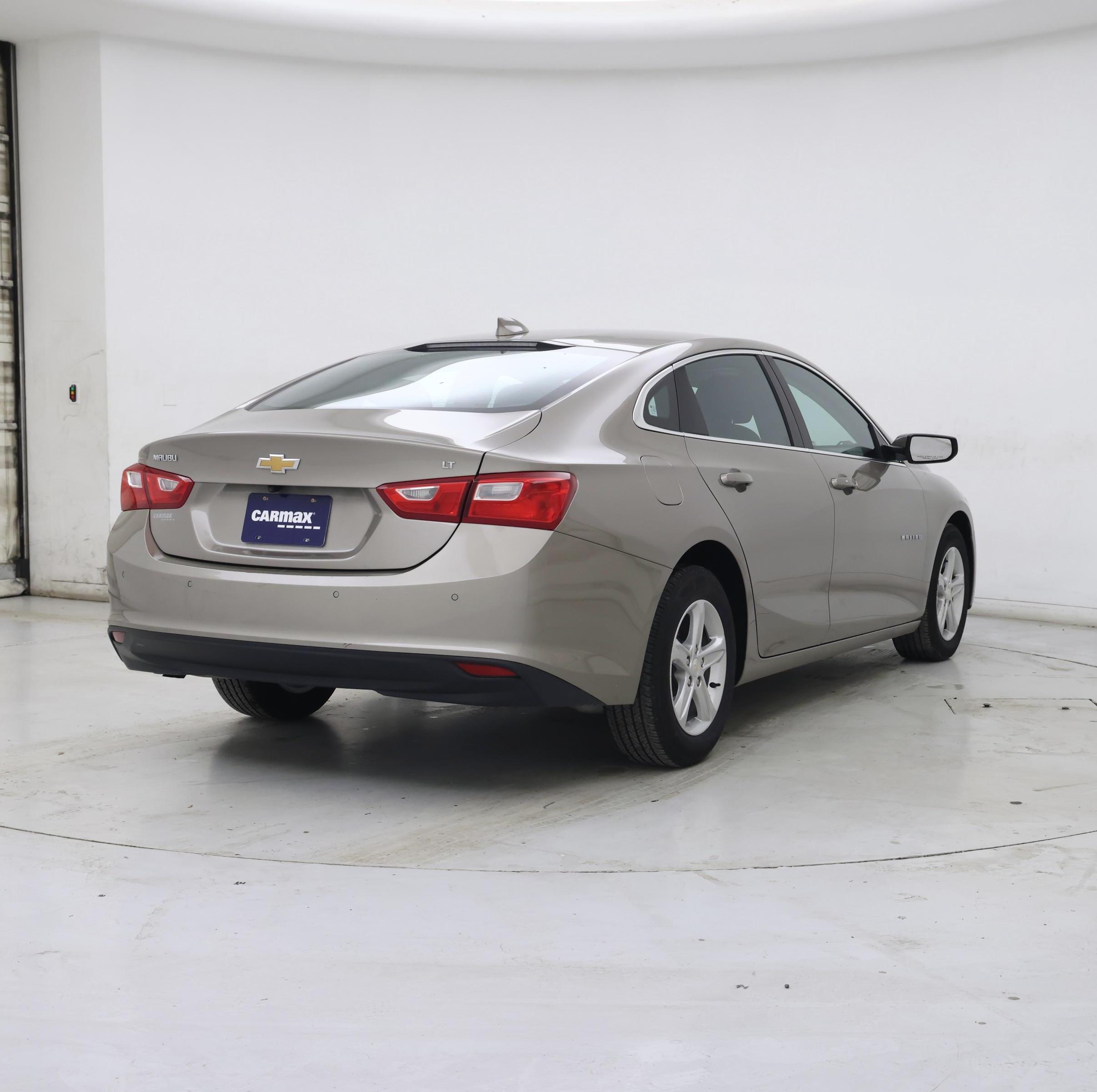 Thumbnail: 2024 Chevrolet Malibu - 8