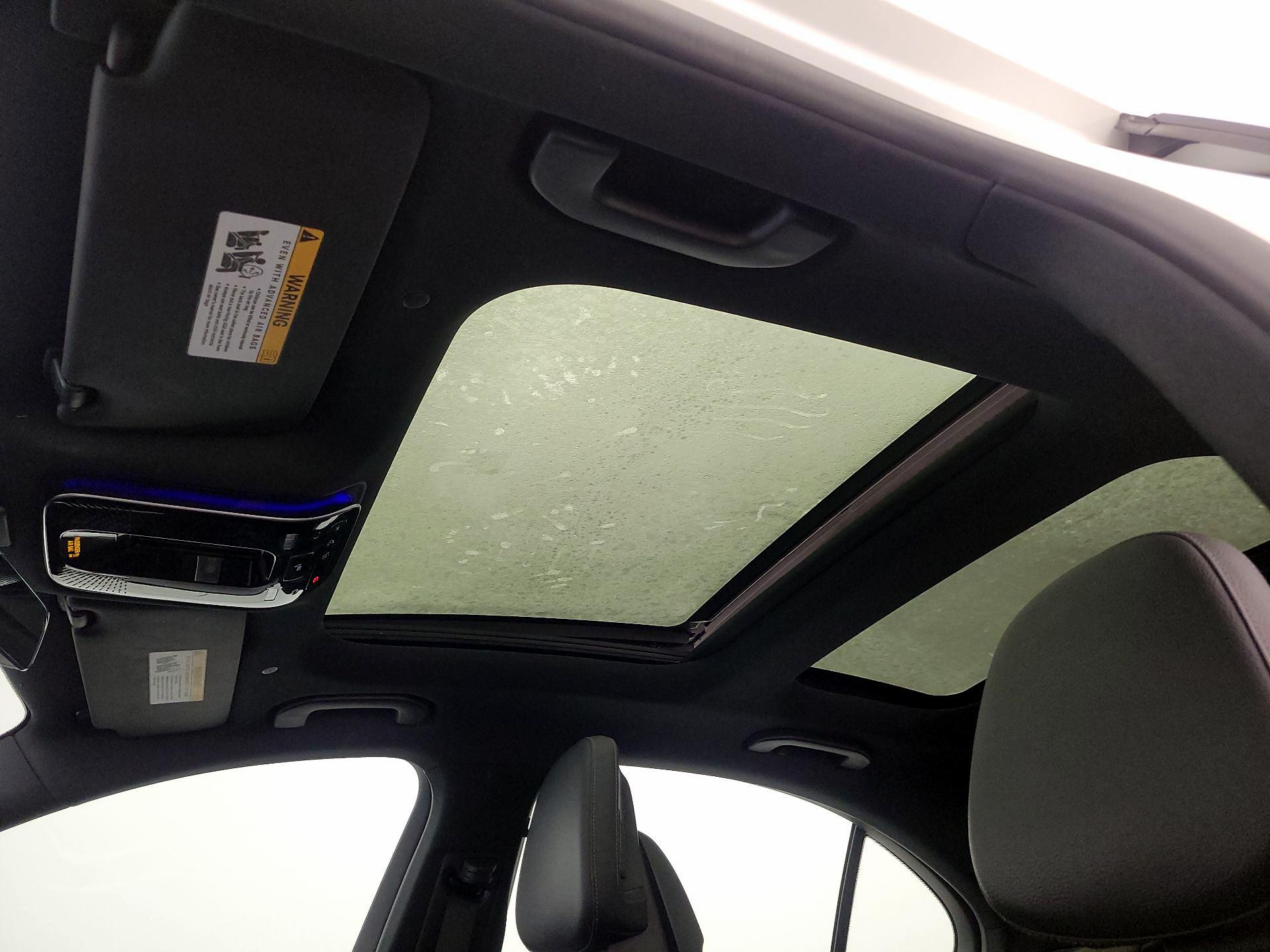 Thumbnail: 2024 Mercedes-Benz C-Class - 19