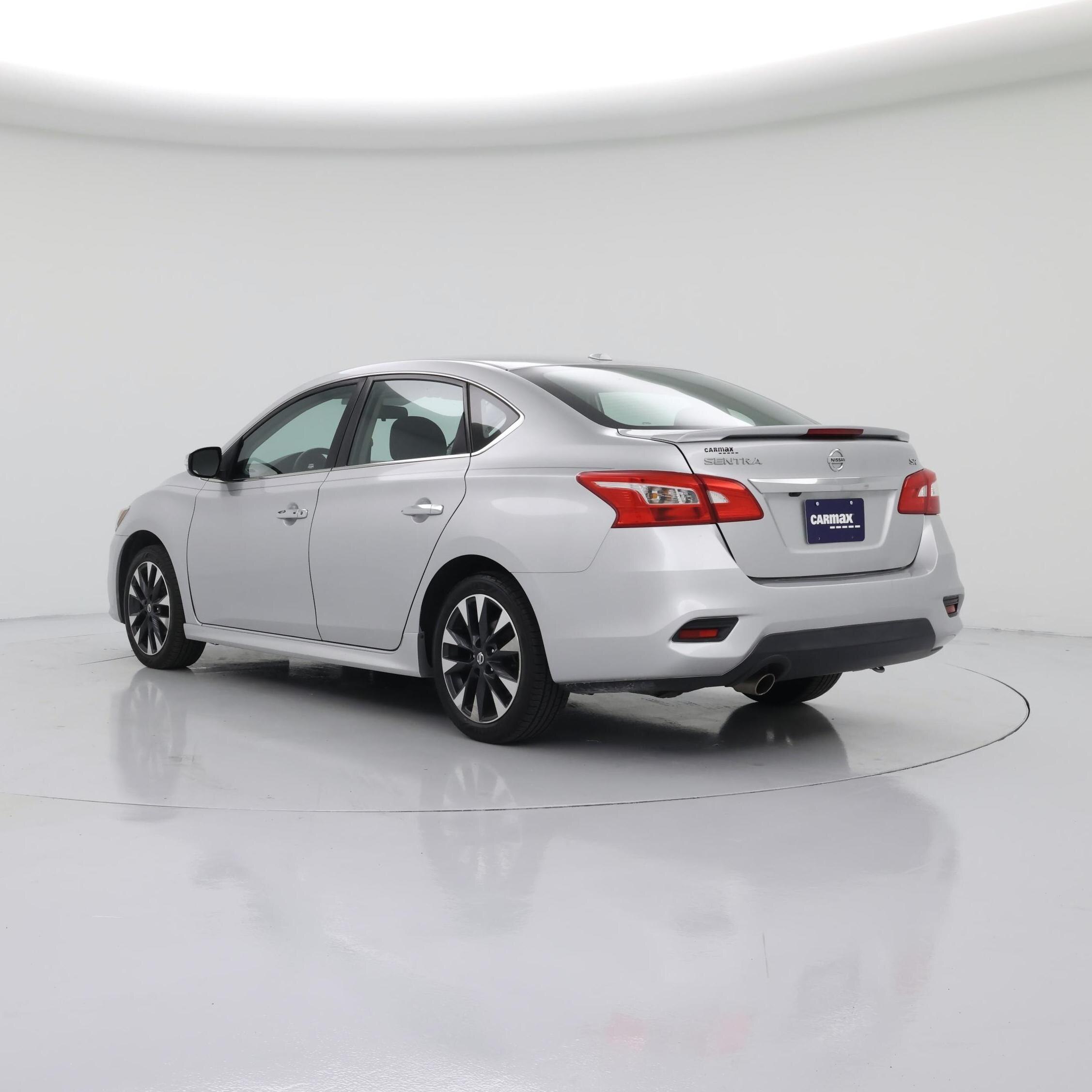 Thumbnail: 2016 Nissan Sentra - 2