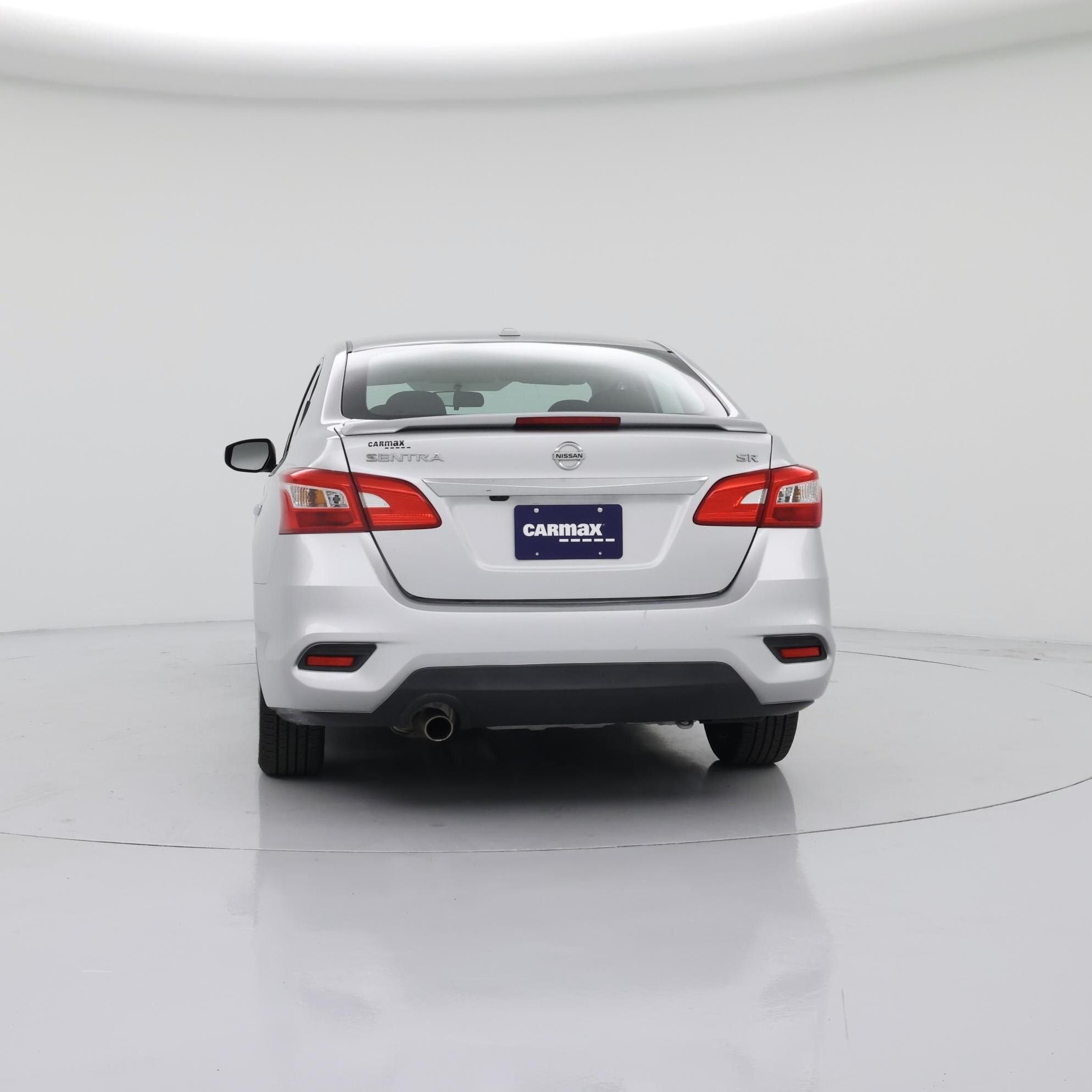 Thumbnail: 2016 Nissan Sentra - 6