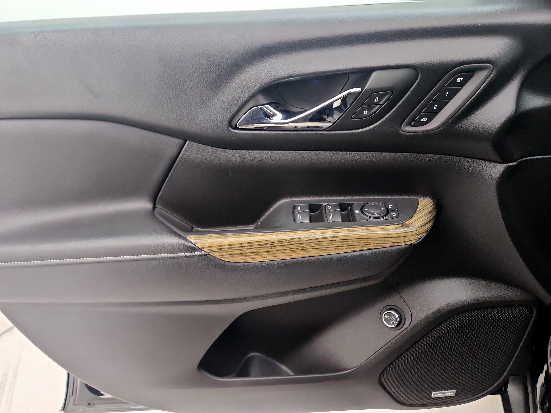 Thumbnail: 2018 GMC Acadia - 12