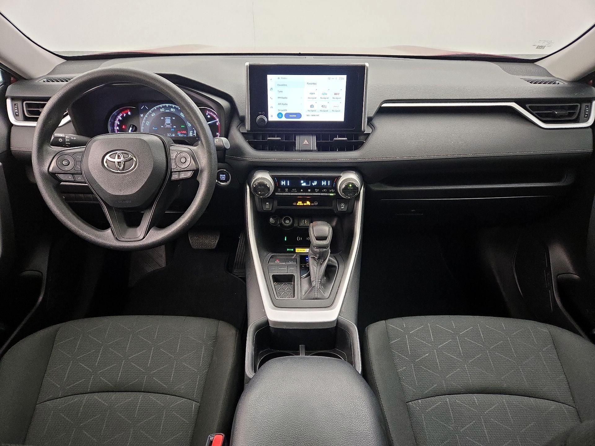 Thumbnail: 2024 Toyota RAV4 - 9