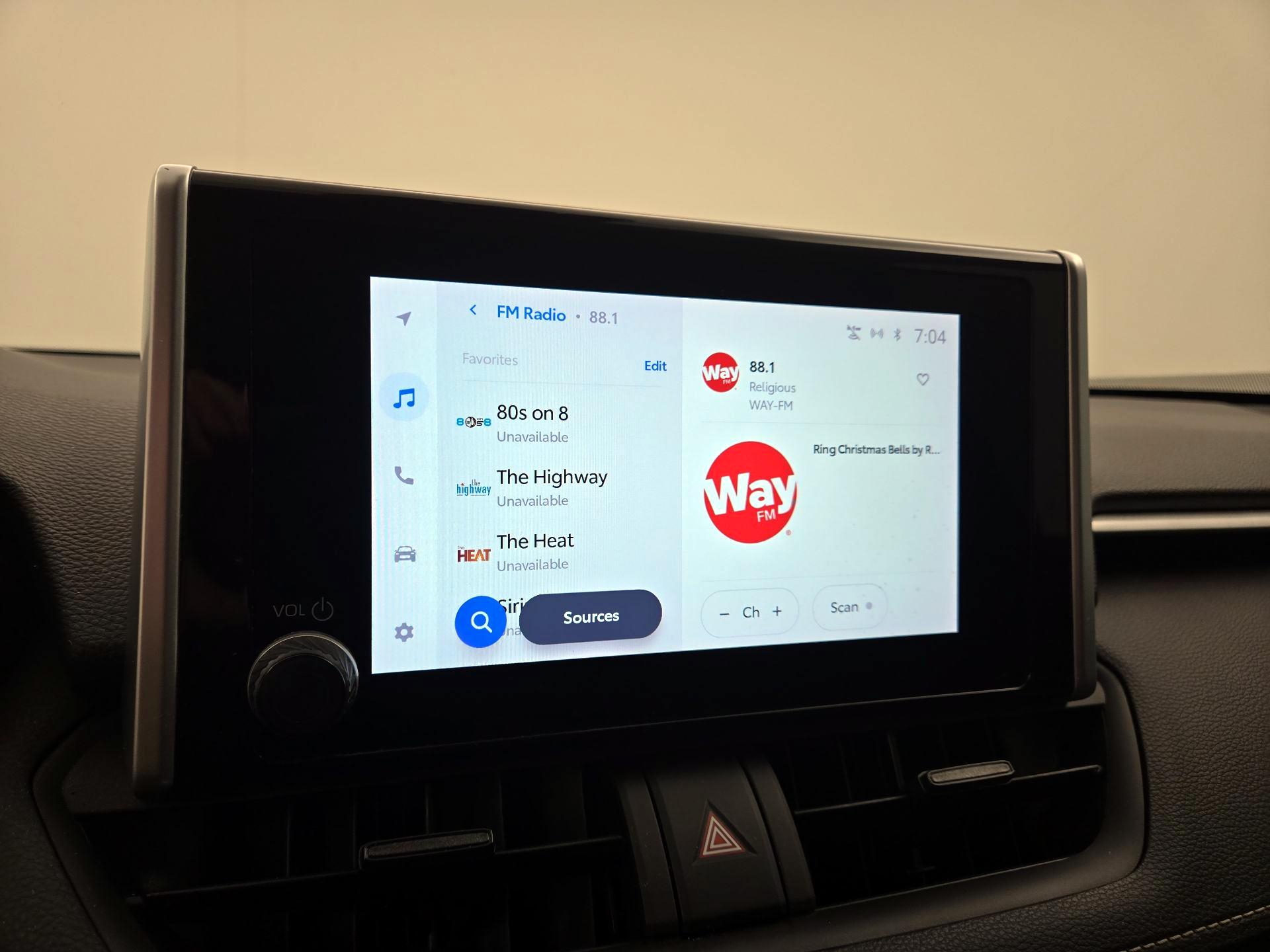 Thumbnail: 2024 Toyota RAV4 - 15