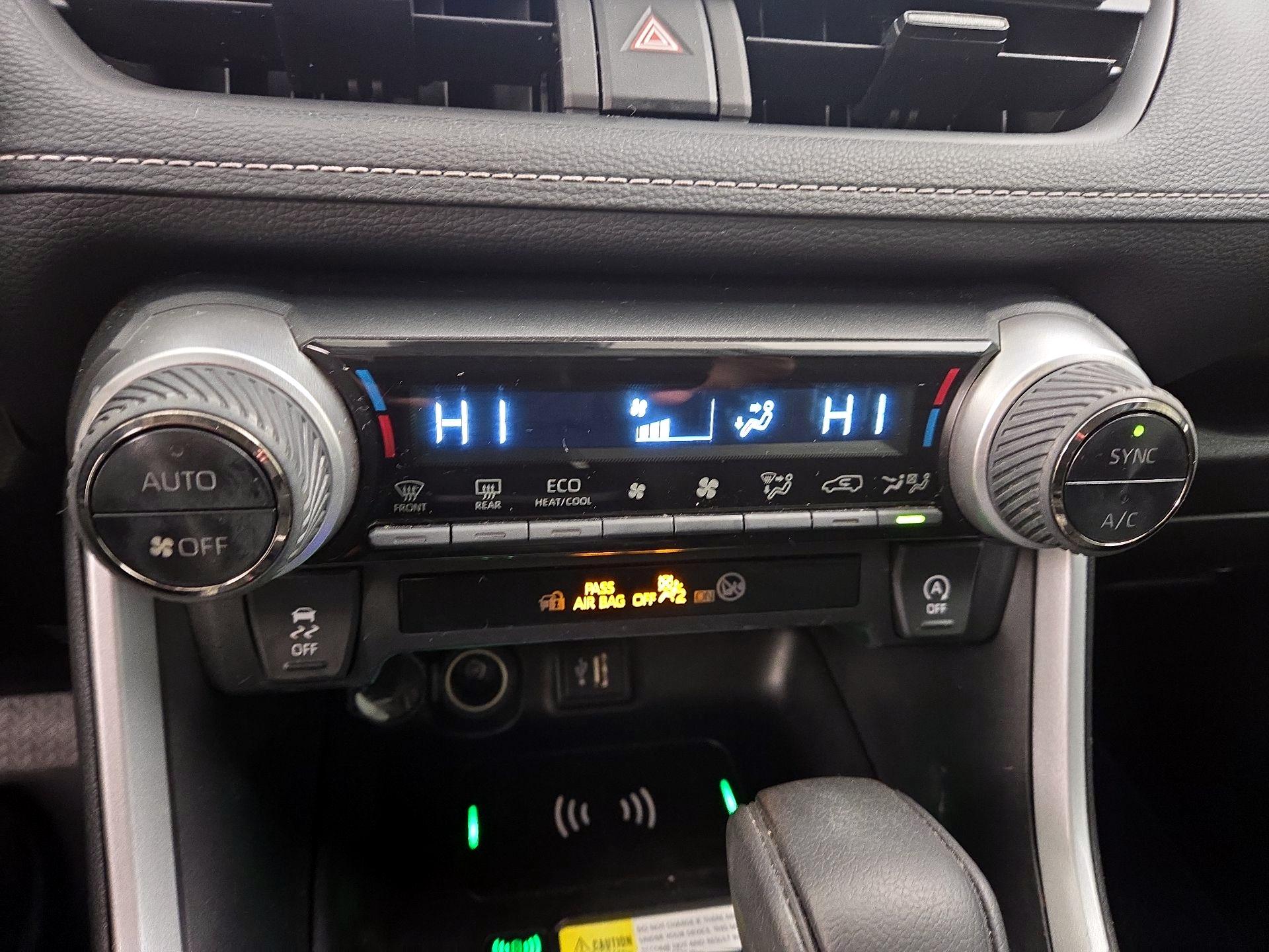 Thumbnail: 2024 Toyota RAV4 - 16