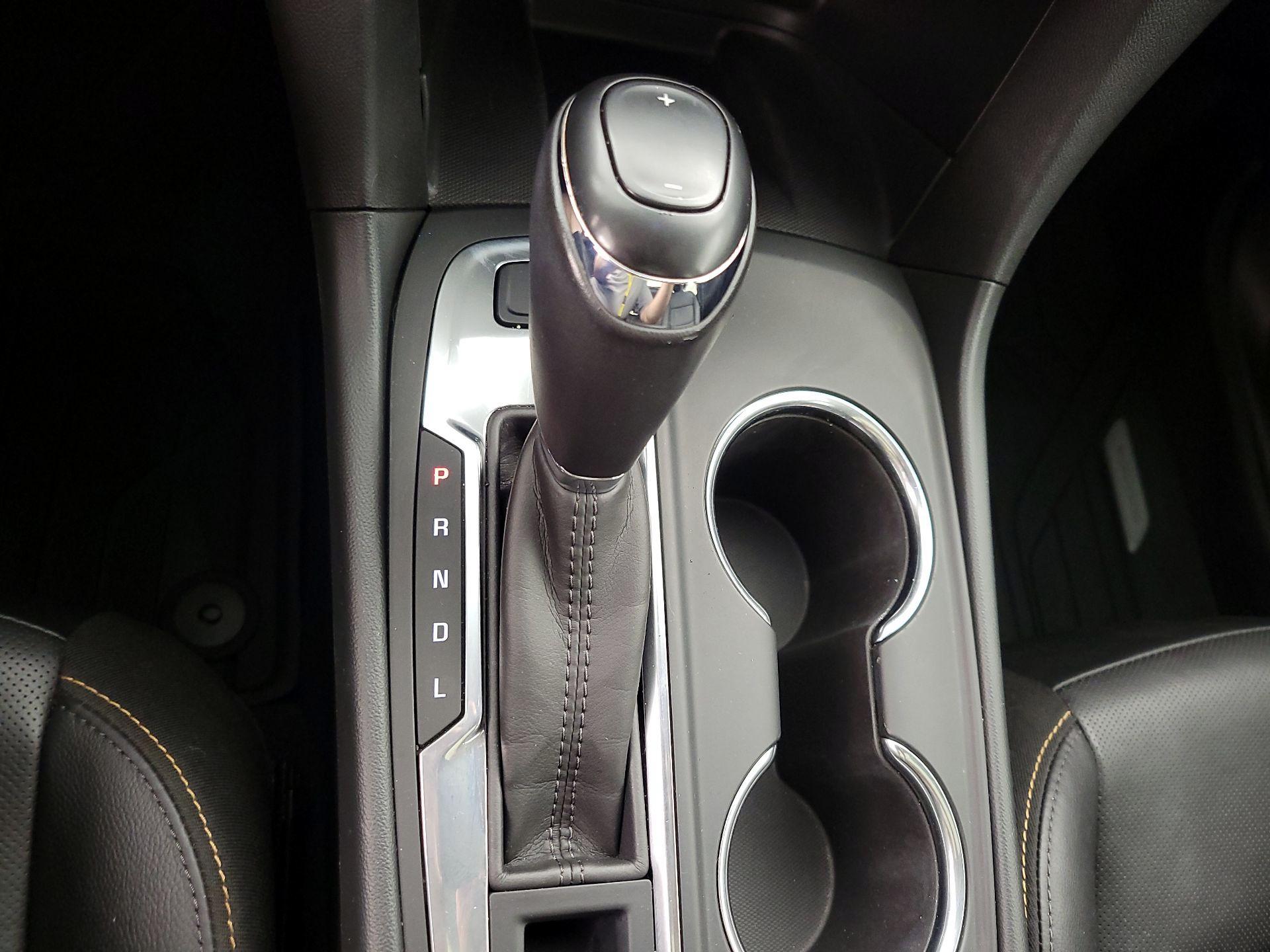 Thumbnail: 2019 Chevrolet Equinox - 18