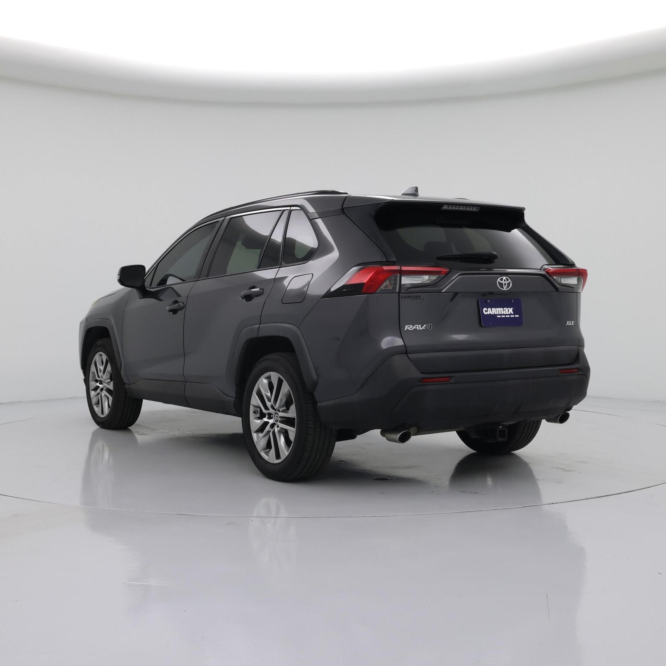 Thumbnail: 2019 Toyota RAV4 - 2