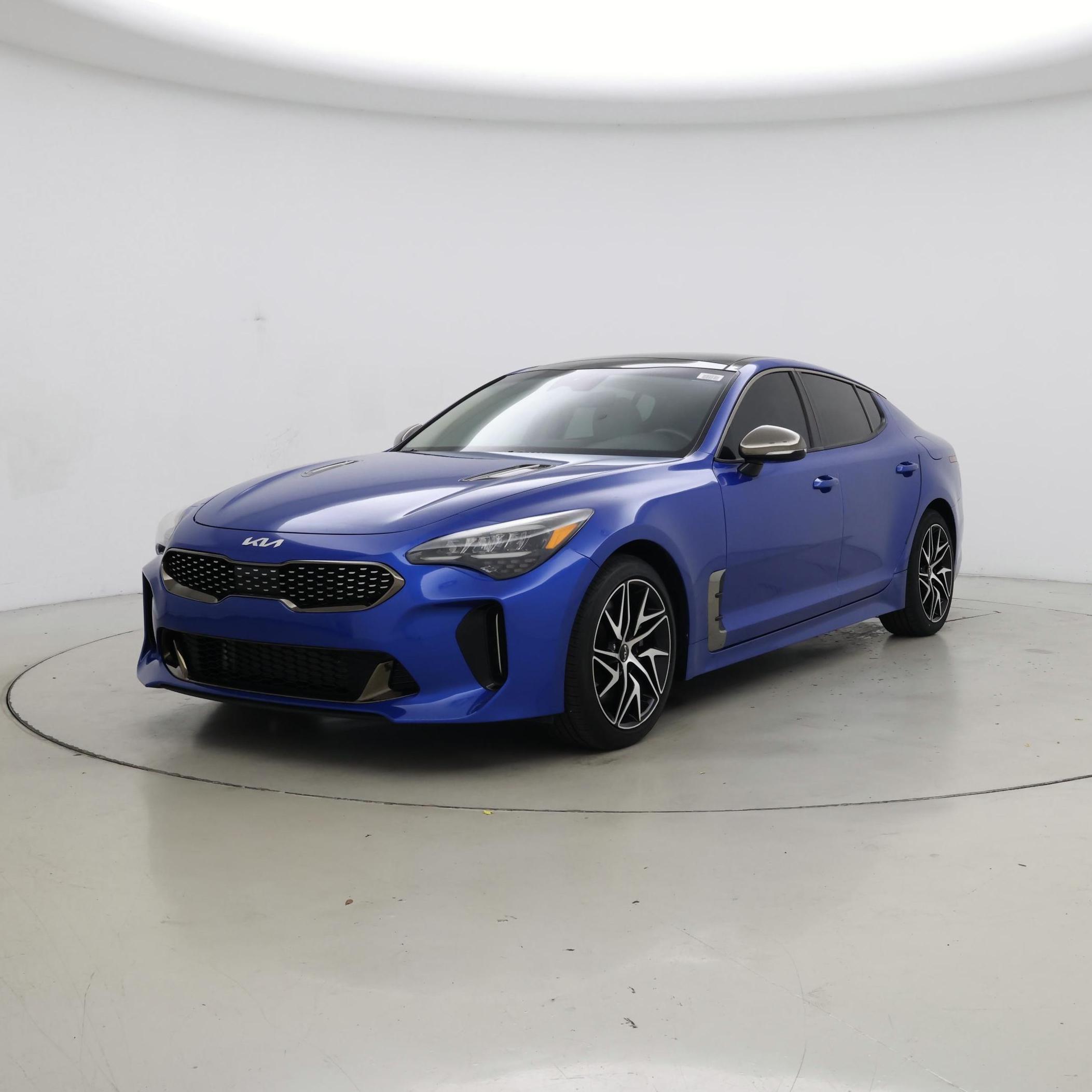 Thumbnail: 2022 Kia Stinger - 4