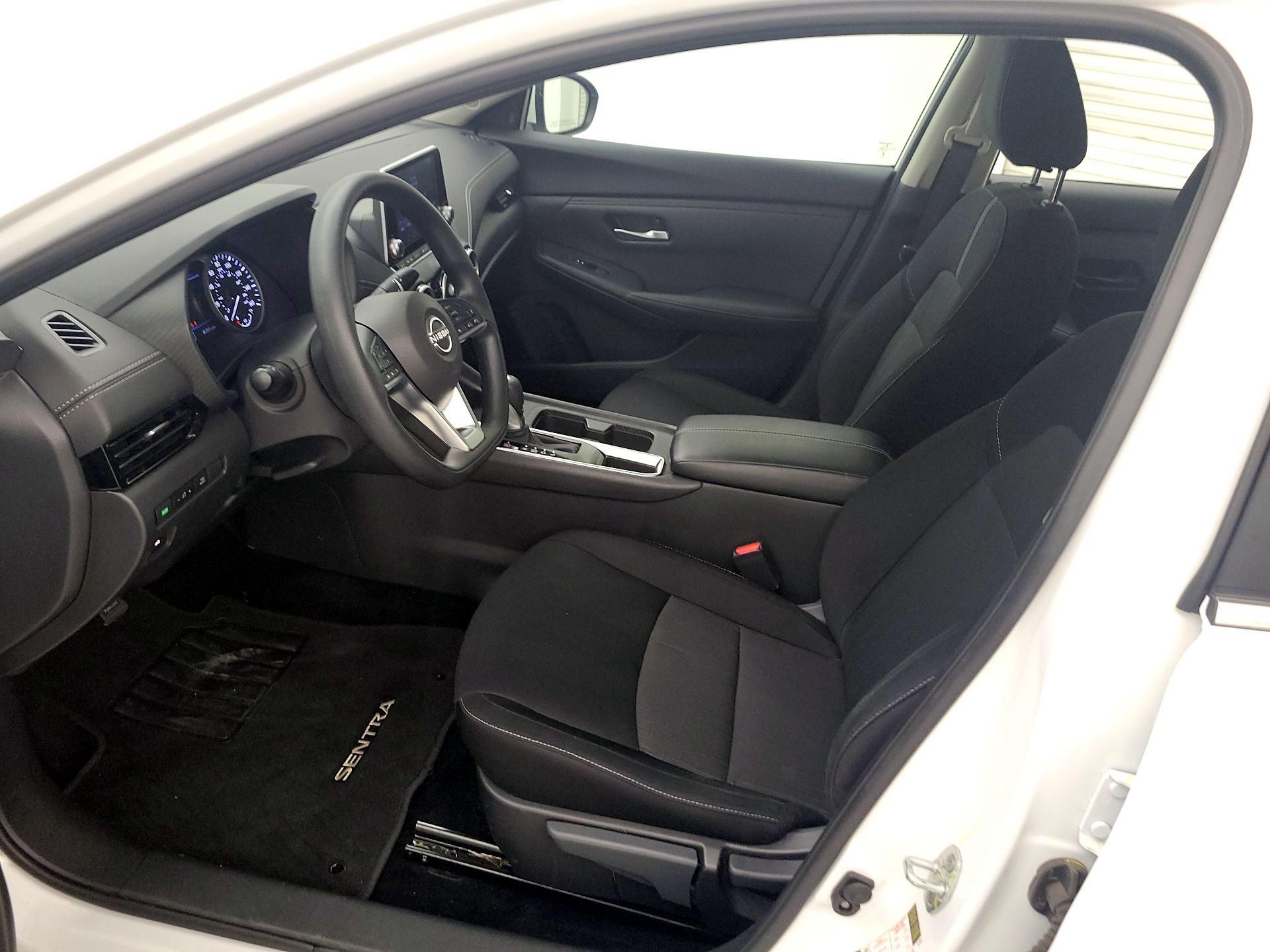 Thumbnail: 2024 Nissan Sentra - 11