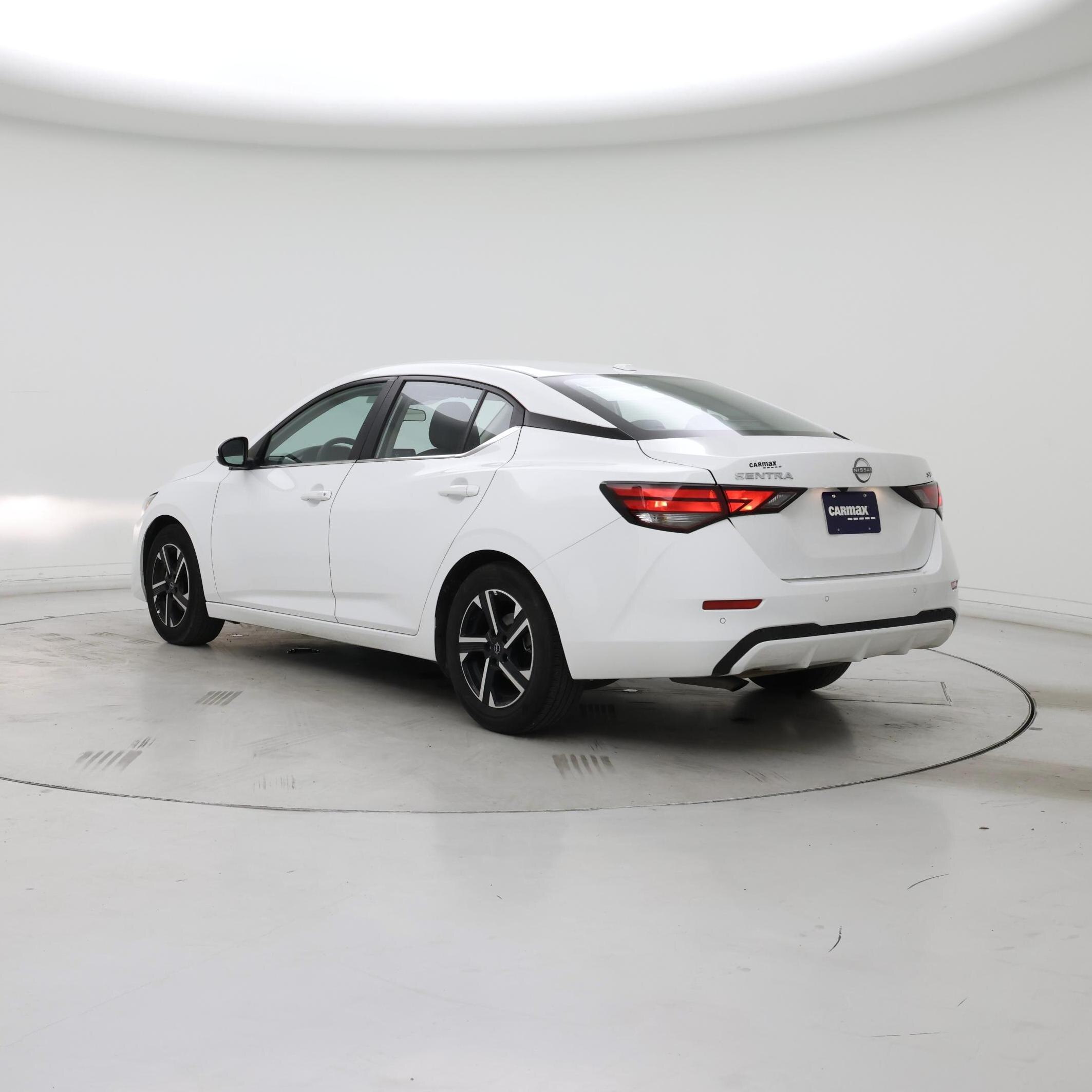 Thumbnail: 2024 Nissan Sentra - 2