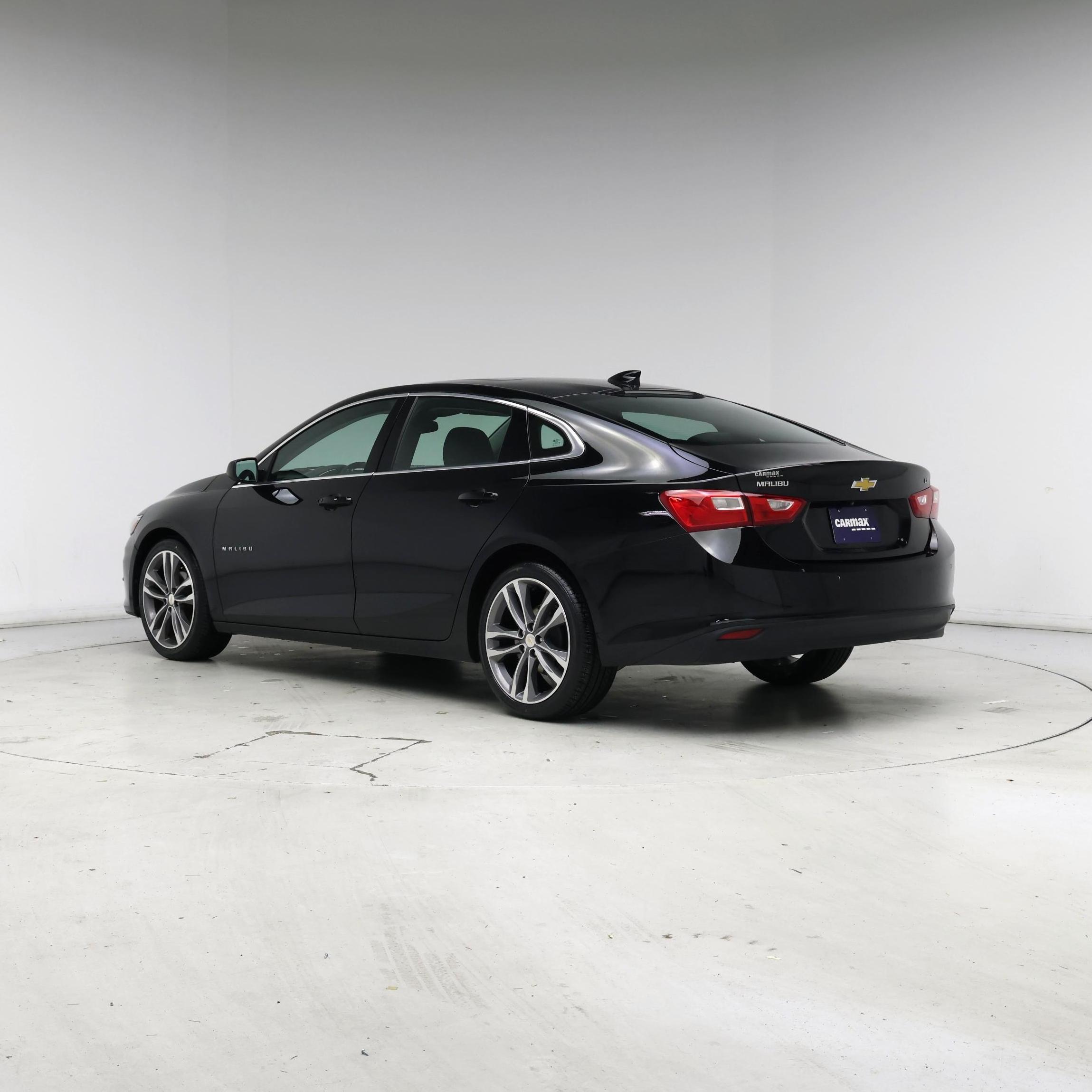 Thumbnail: 2023 Chevrolet Malibu - 2