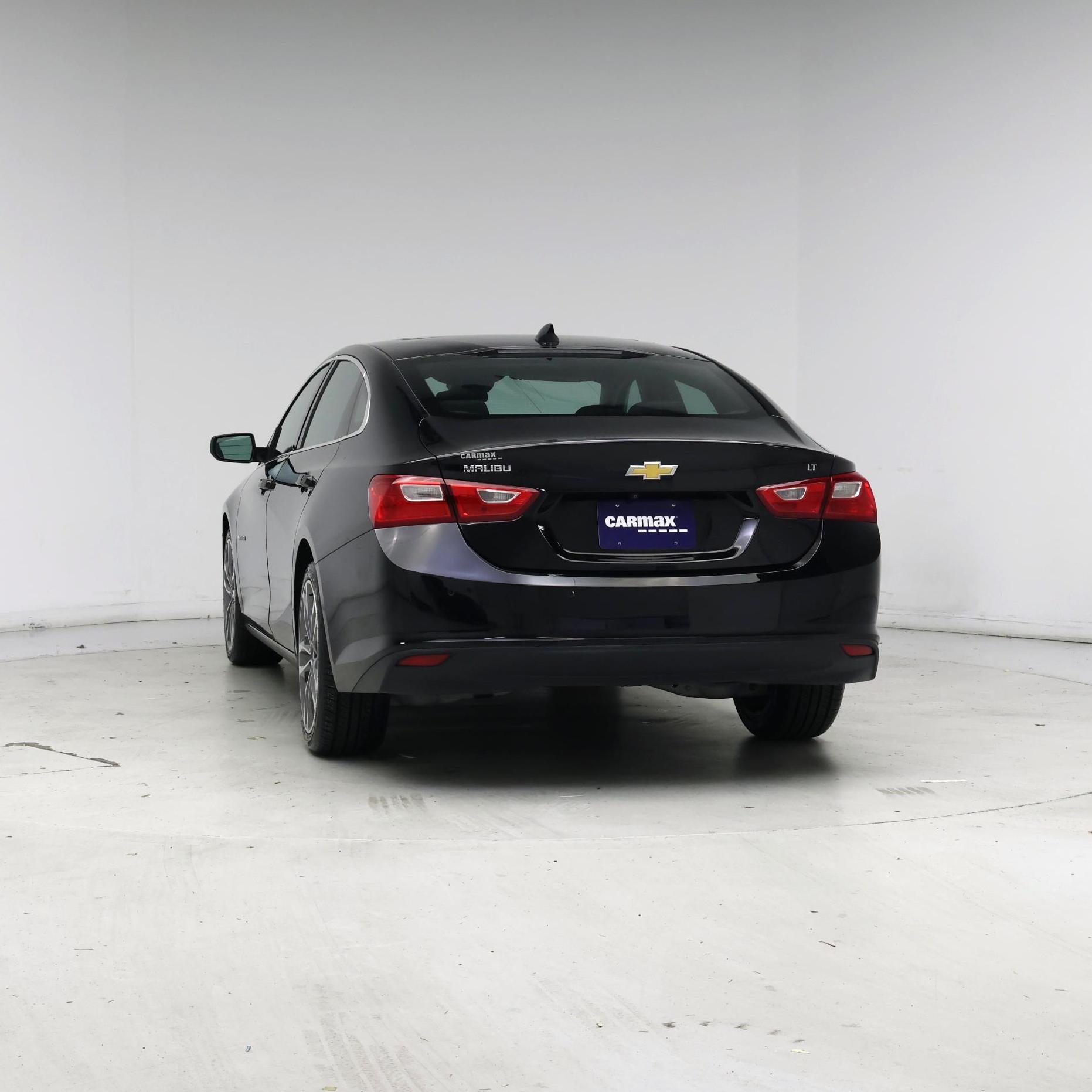 Thumbnail: 2023 Chevrolet Malibu - 6