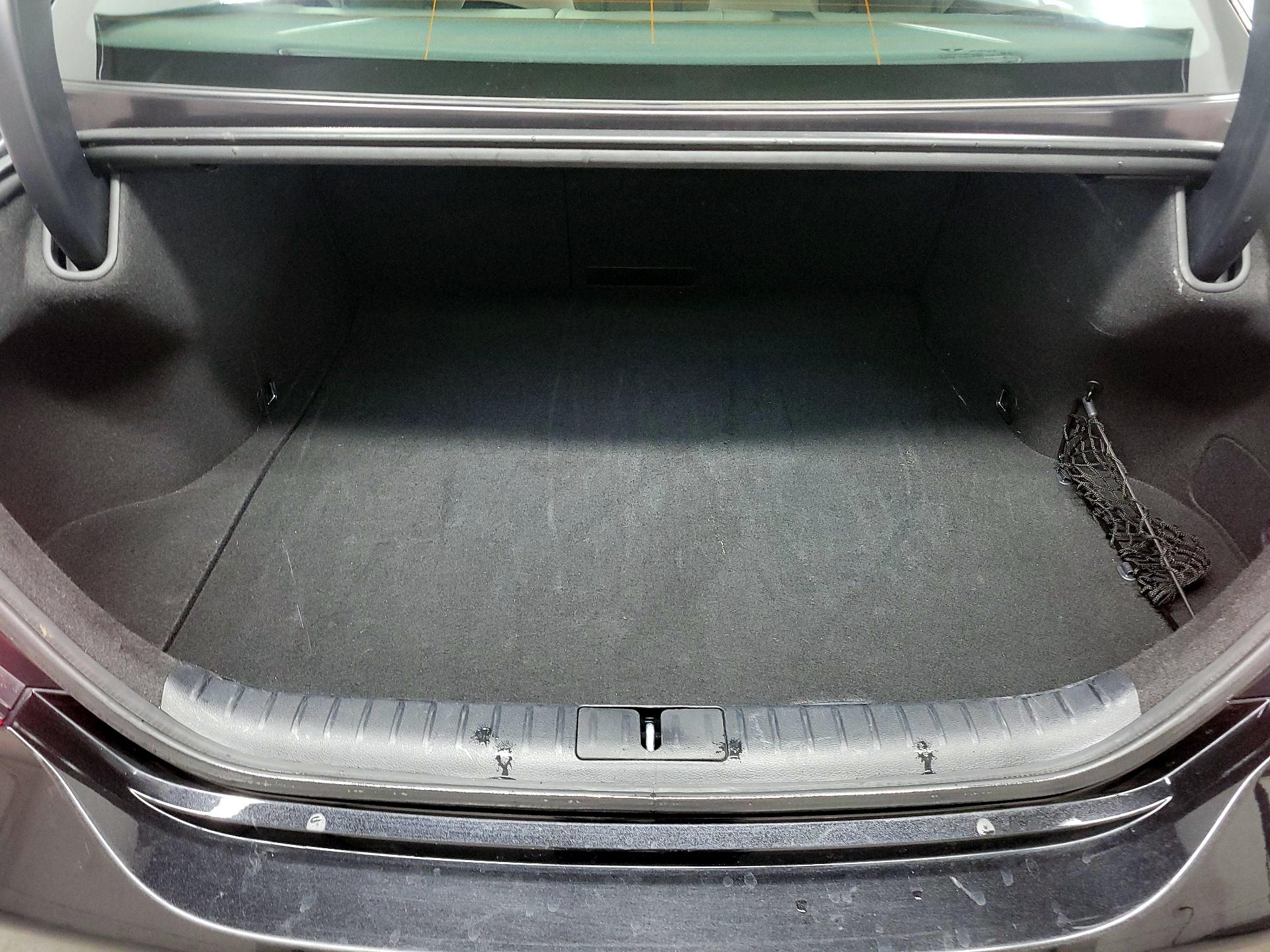 Thumbnail: 2025 Genesis G70 - 17