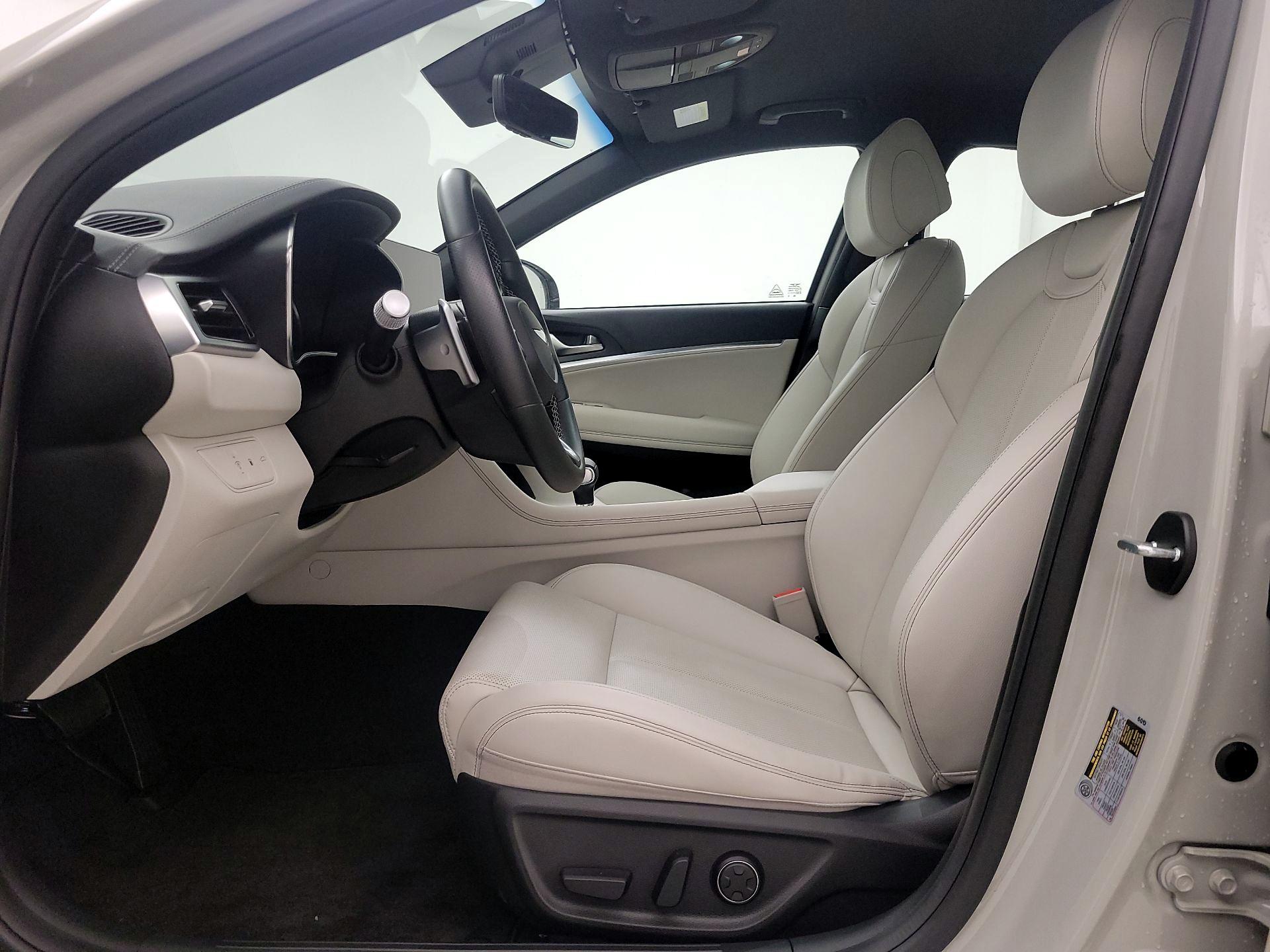 Thumbnail: 2025 Genesis G70 - 11