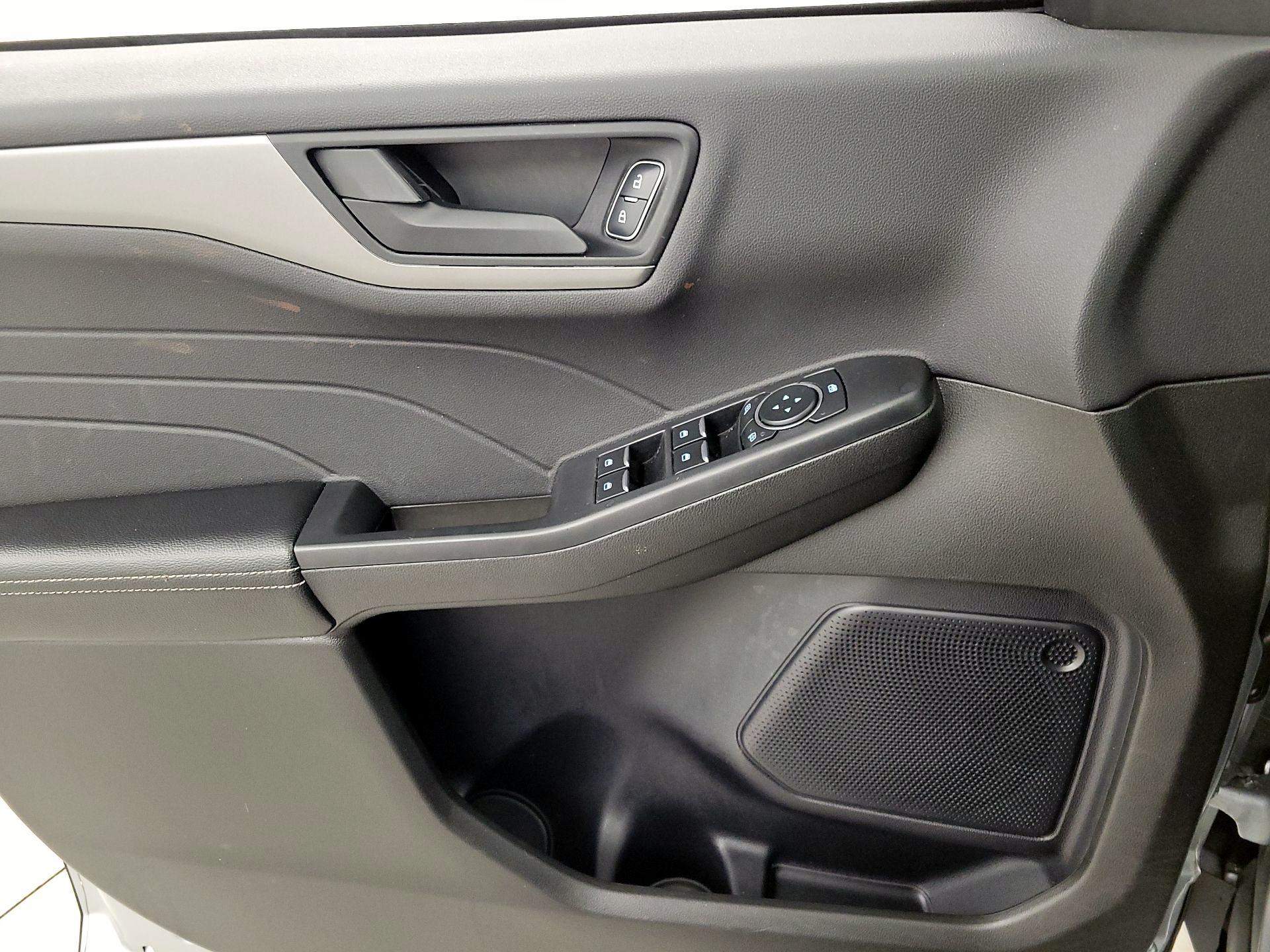 Thumbnail: 2024 Ford Escape - 12