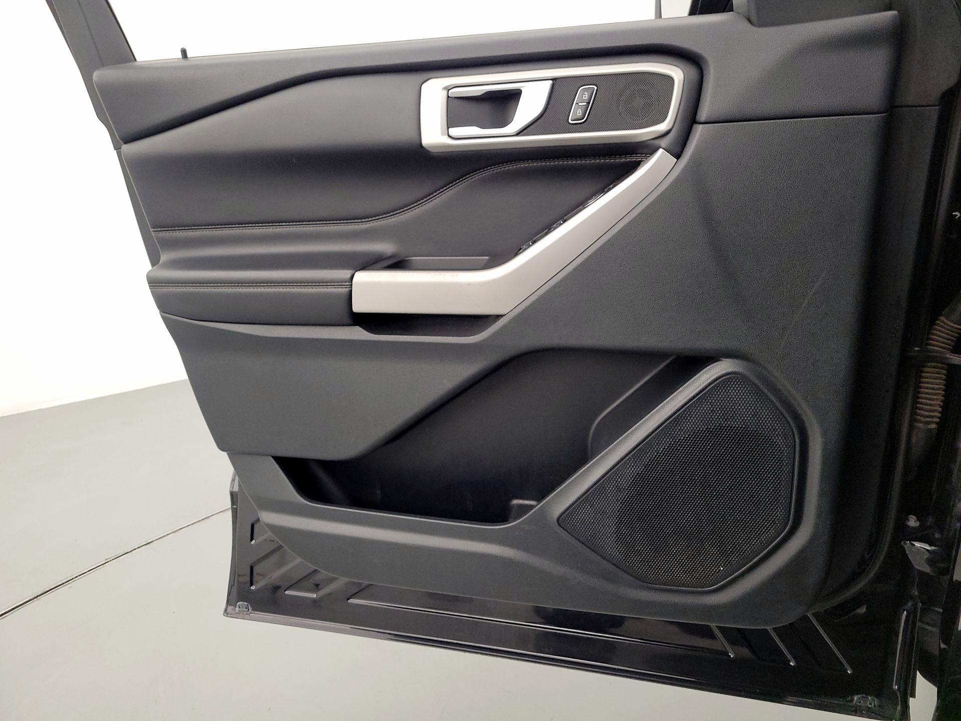 Thumbnail: 2023 Ford Explorer - 12