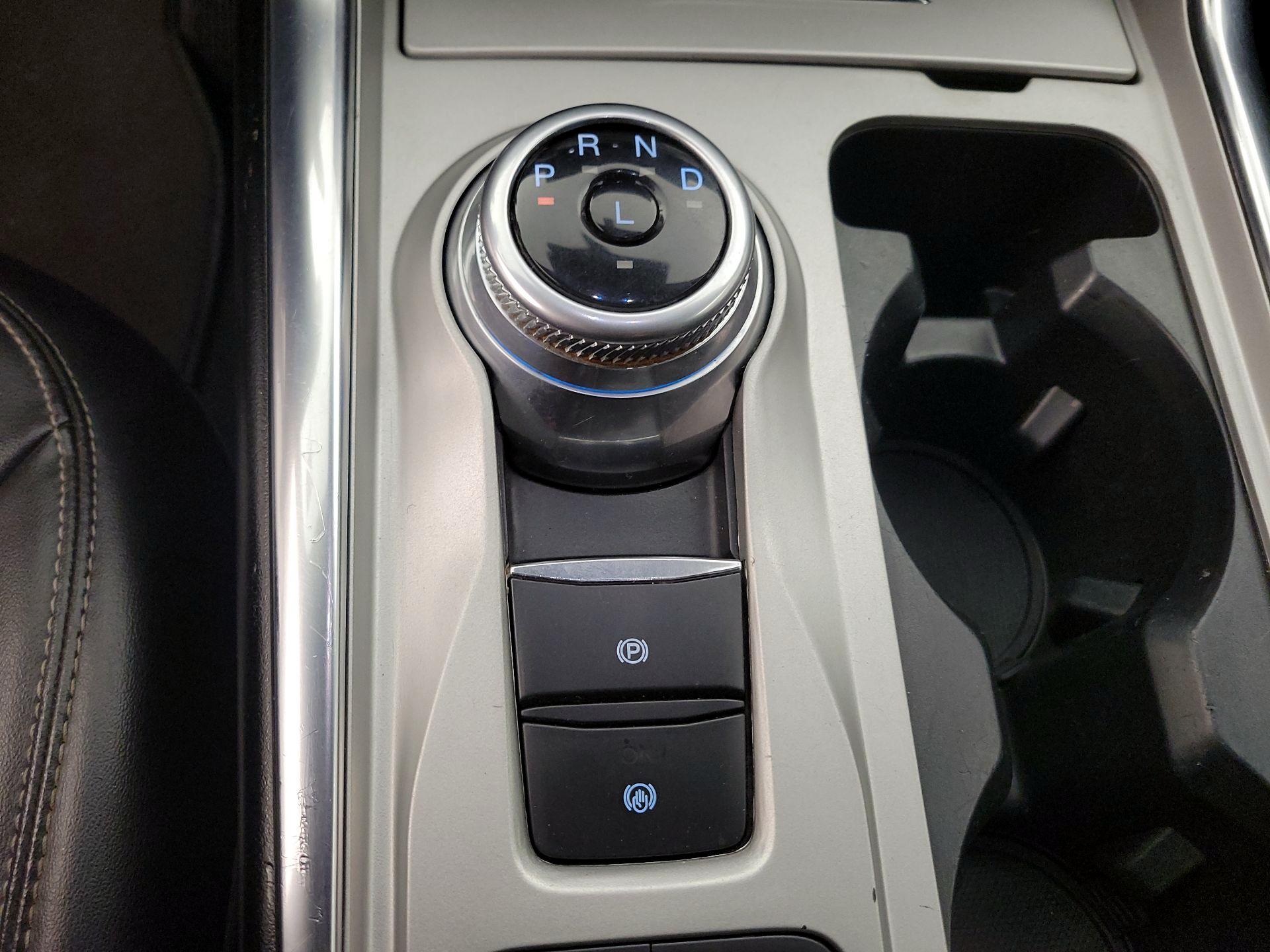 Thumbnail: 2023 Ford Explorer - 17