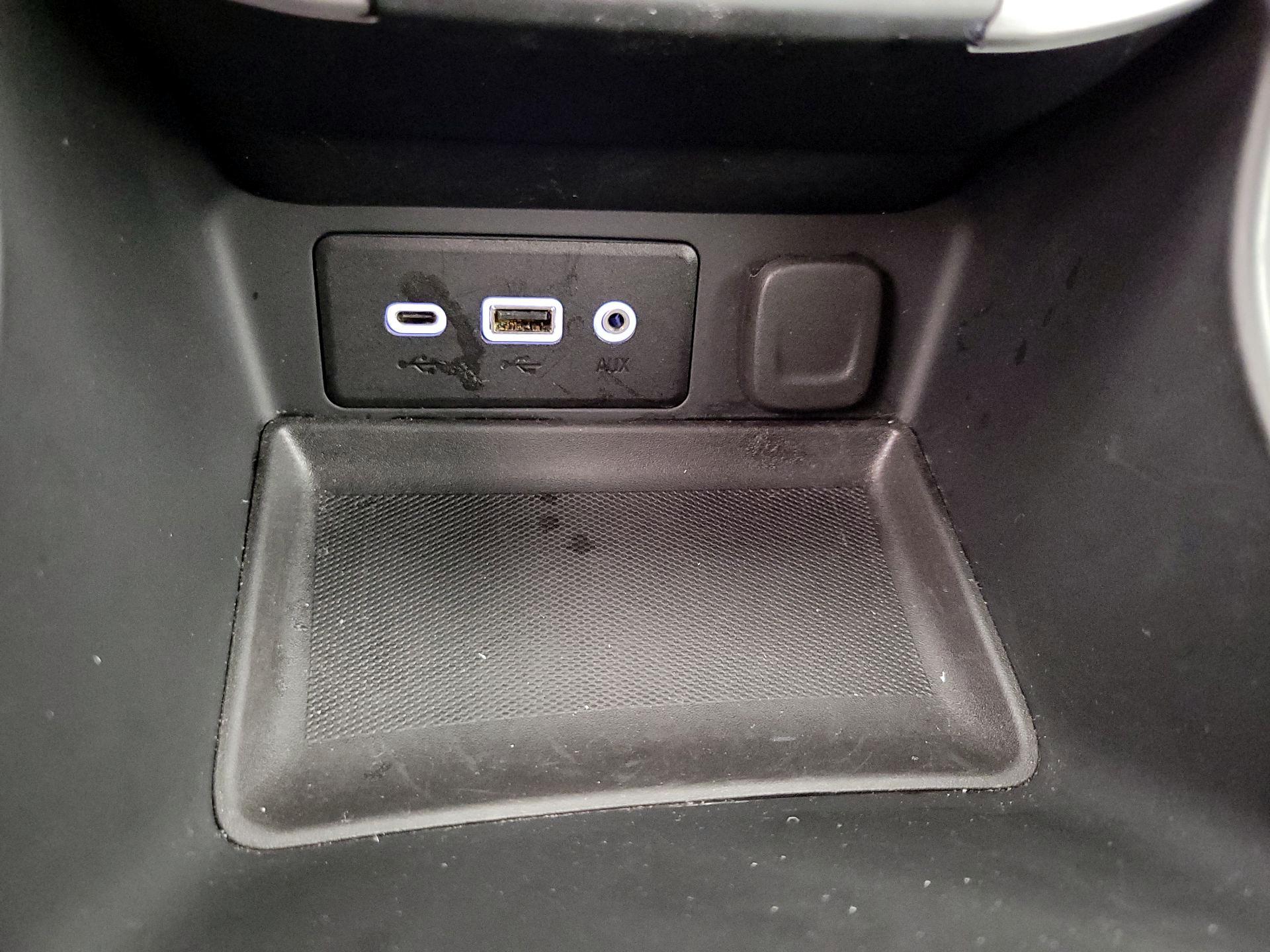 Thumbnail: 2024 GMC Terrain - 18