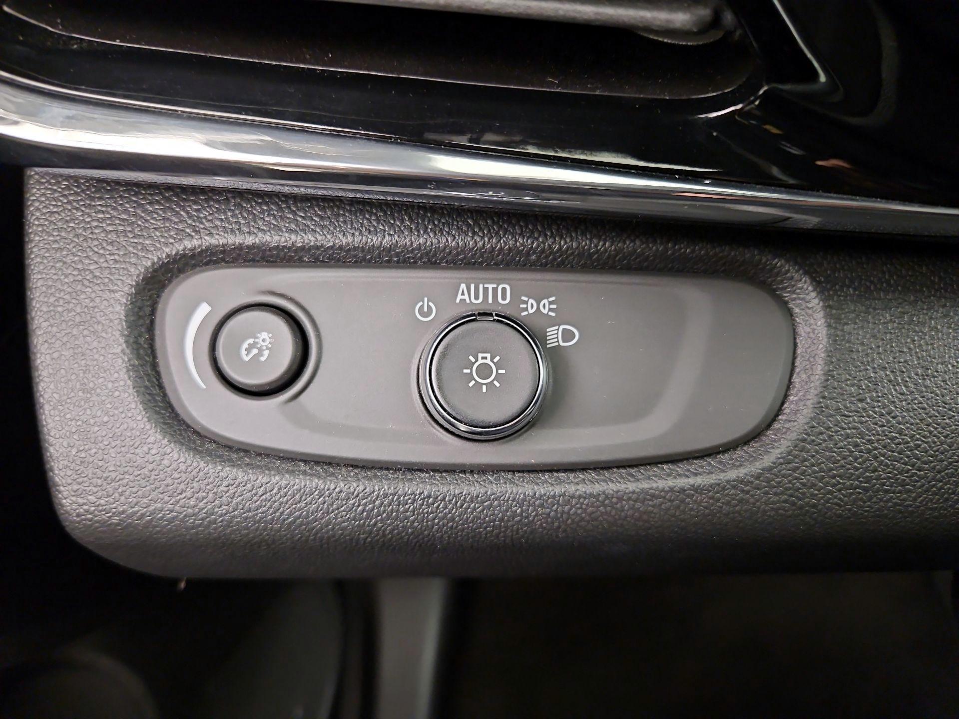 Thumbnail: 2025 Buick Envista - 13