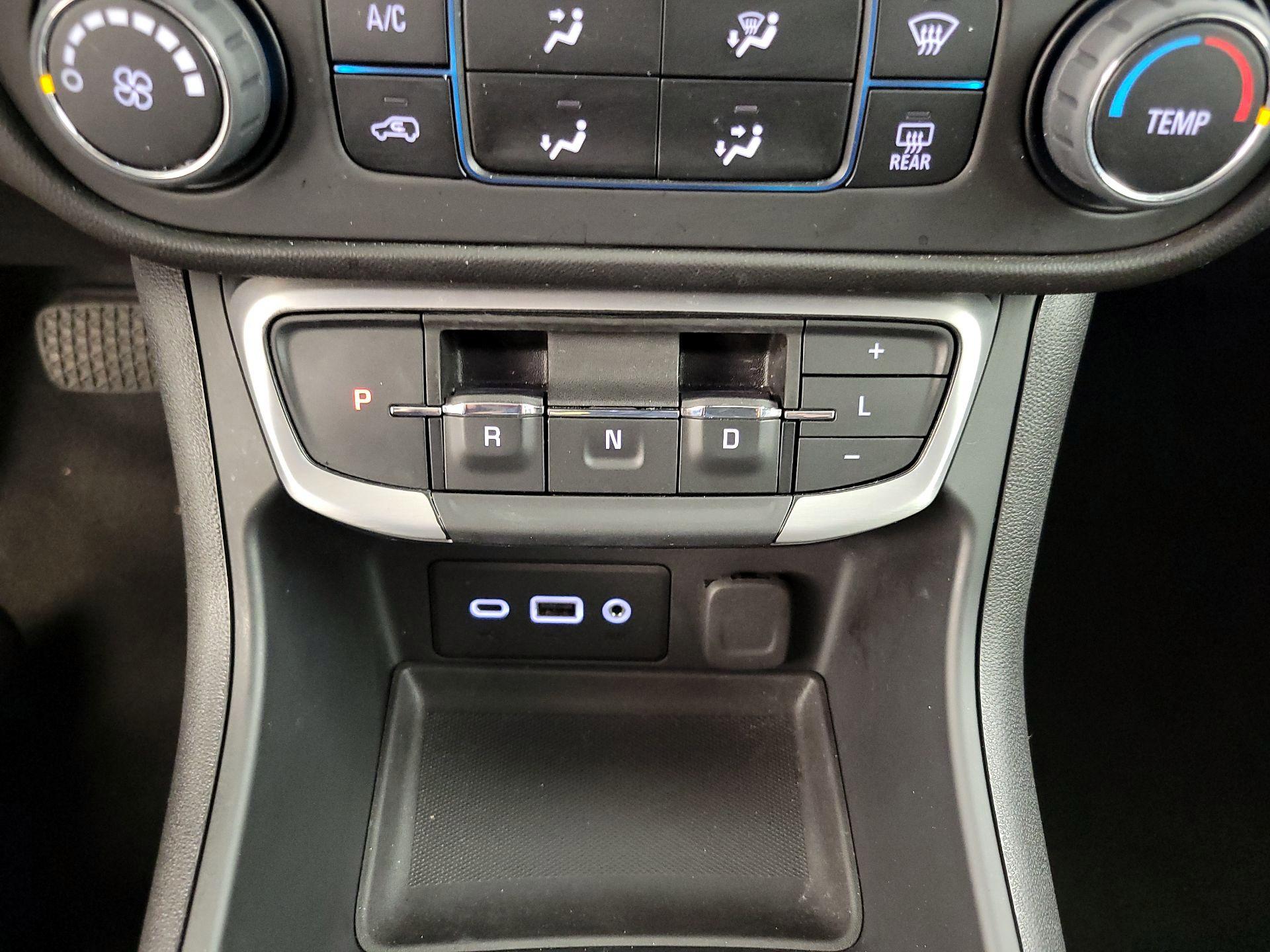 Thumbnail: 2024 GMC Terrain - 17