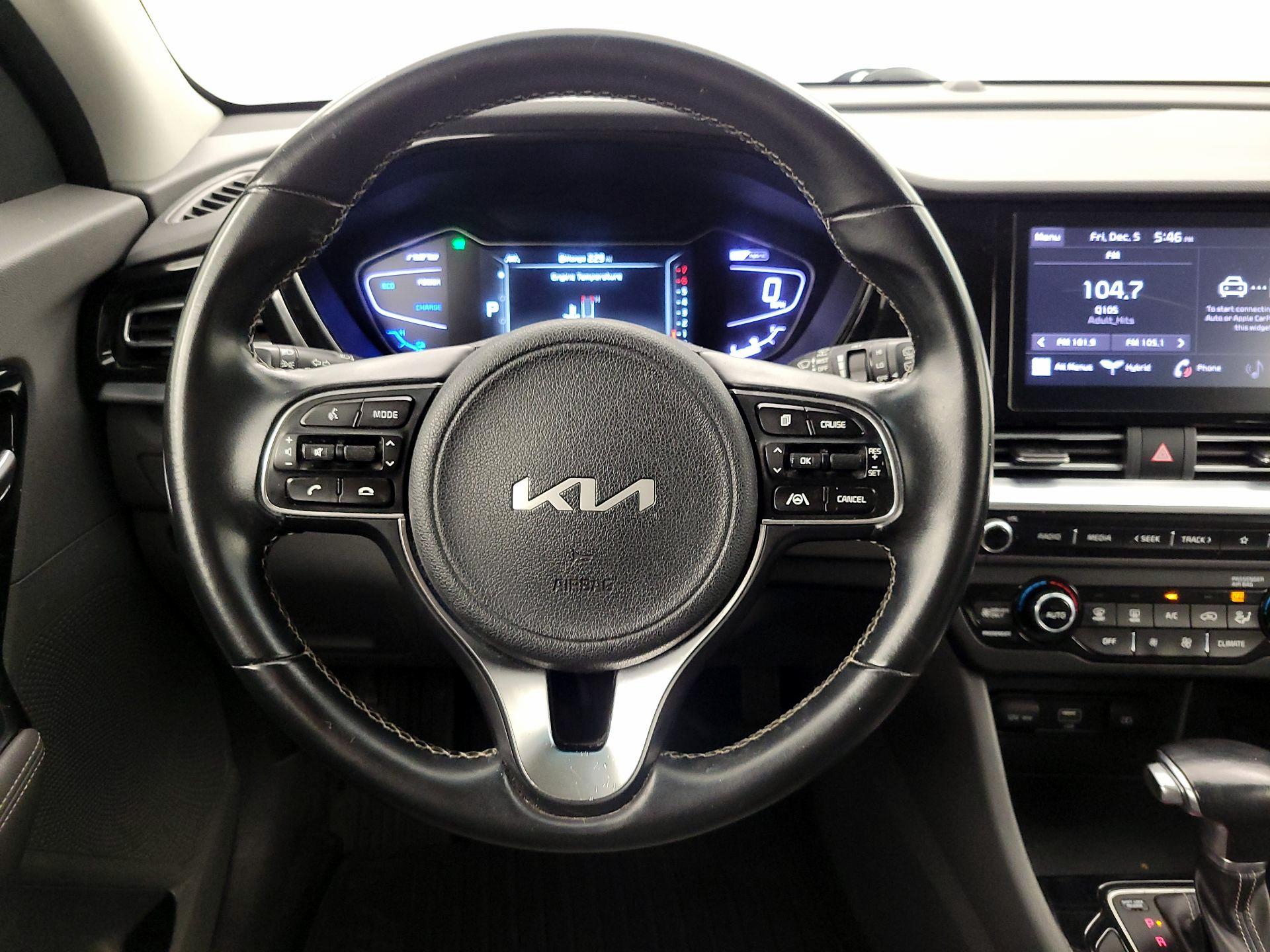 Thumbnail: 2022 Kia Niro - 10