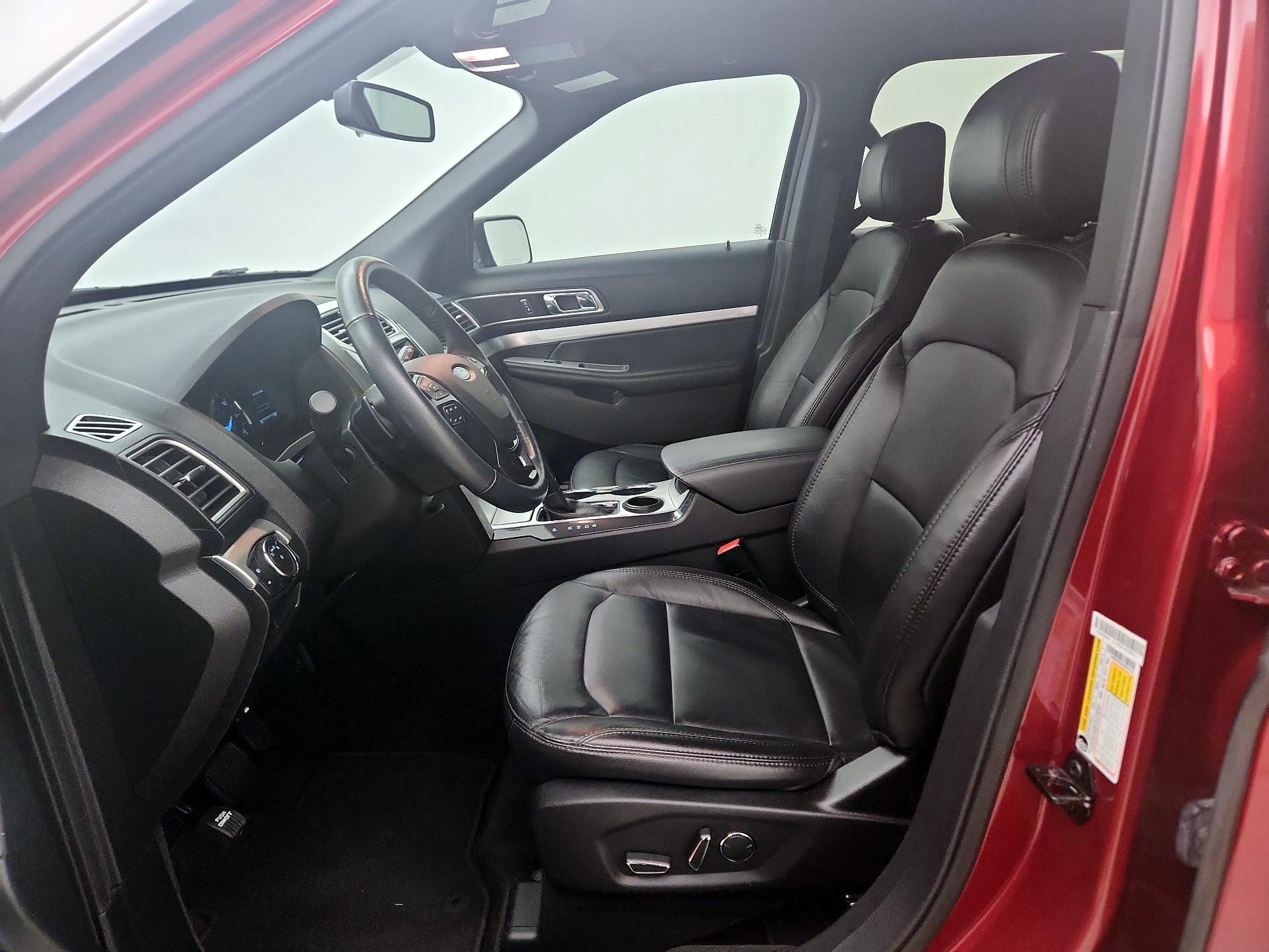 Thumbnail: 2017 Ford Explorer - 11