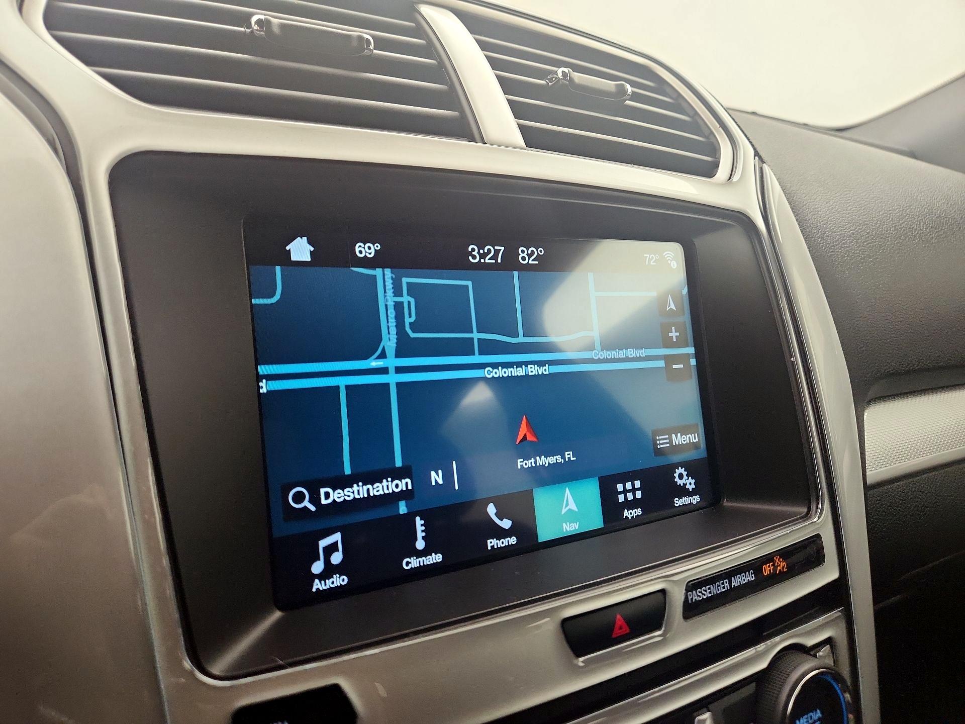 Thumbnail: 2017 Ford Explorer - 14