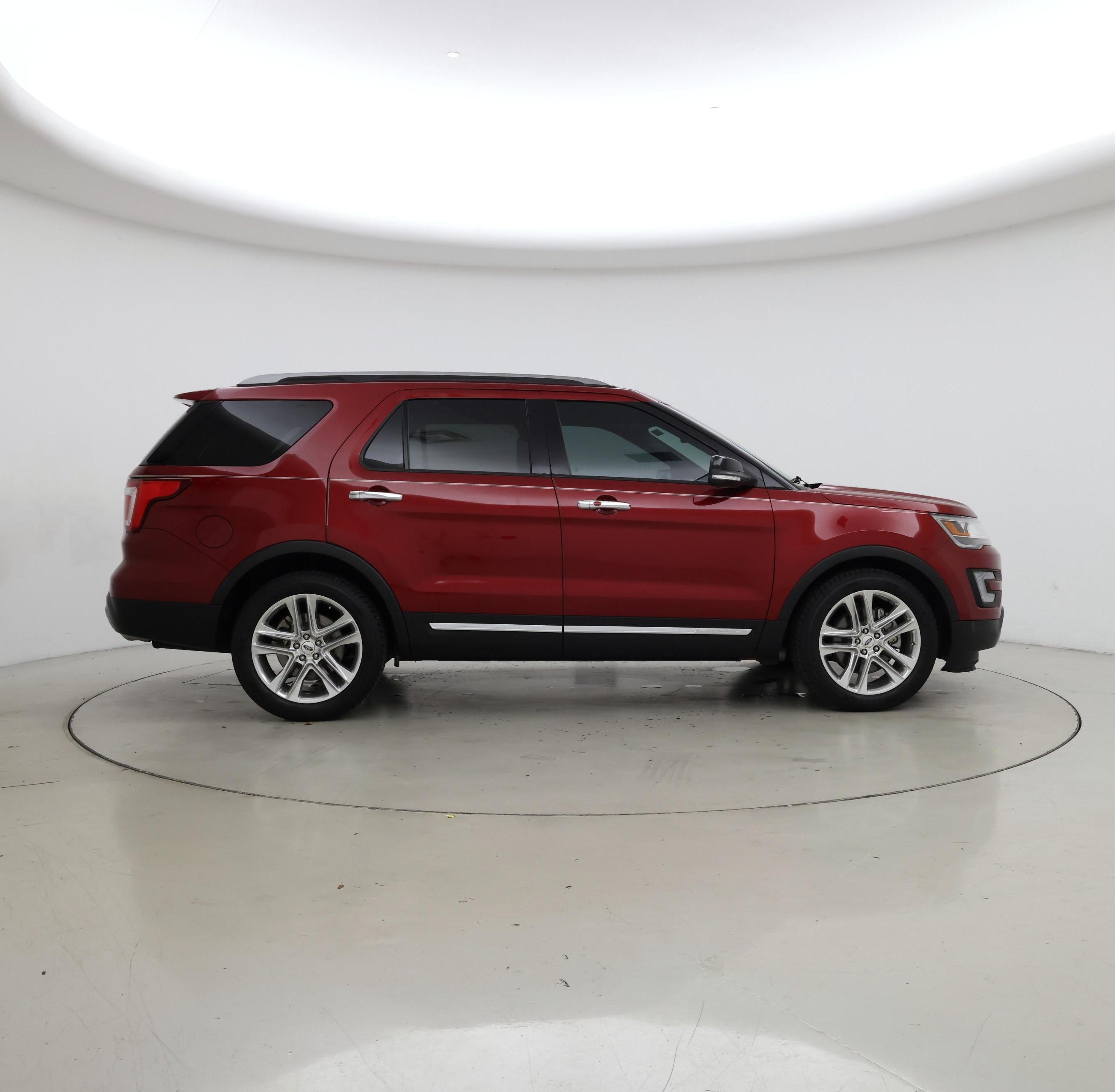 Thumbnail: 2017 Ford Explorer - 7